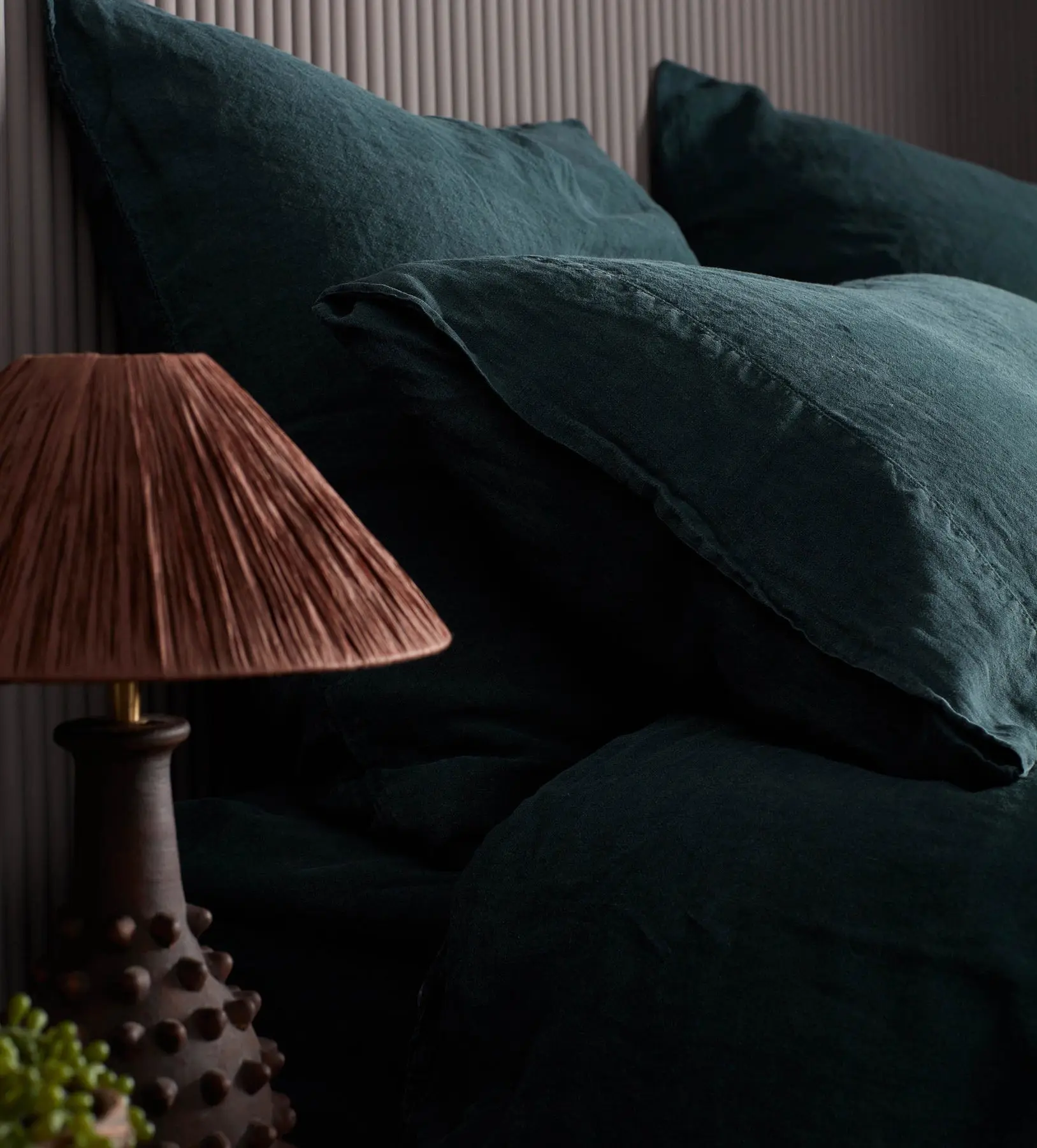 Darkest Spruce 100% Linen Bed Linen - Image 5
