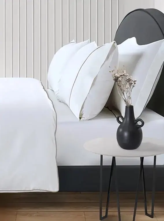 800 Thread Count Egyptian Cotton Duke of Bliss LUXE Bedding Set - Brilliant White with Simply Taupe Accent