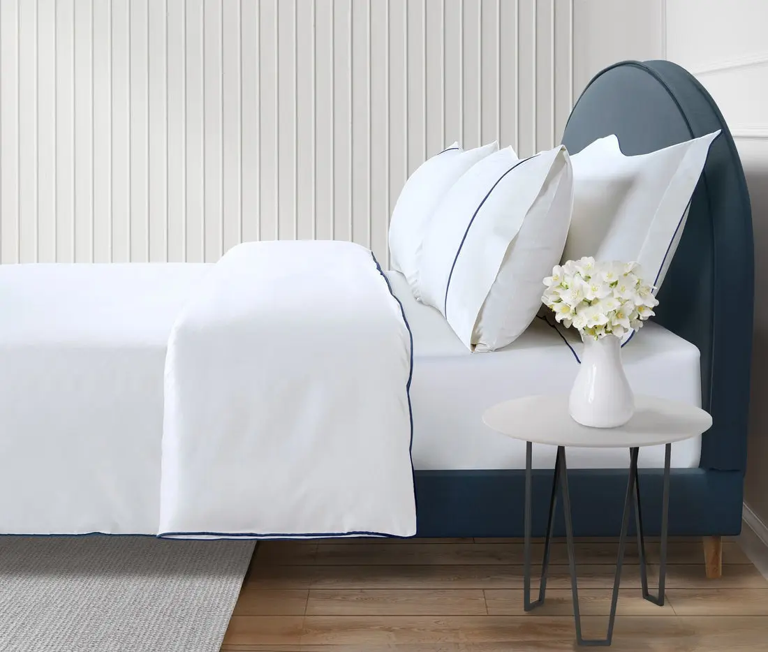800 Thread Count Egyptian Cotton Duke of Bliss LUXE White Bedding Set - Navy Peony Accent - Image 3