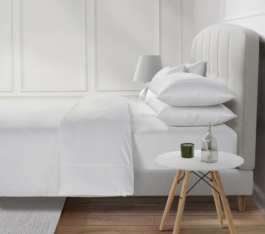 White Harrogate 800 Thread Count Egyptian Cotton Duvet Cover - Image 2