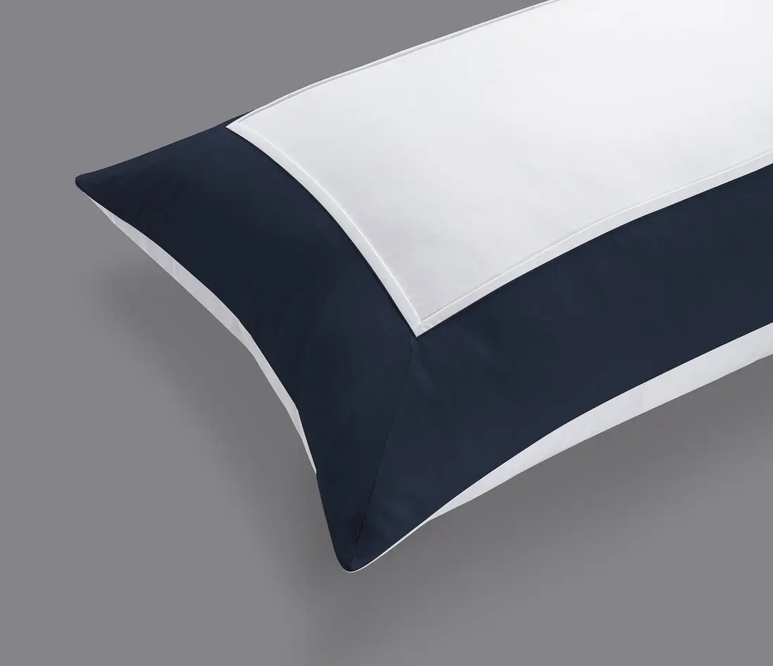 800 Thread Count Egyptian Cotton Windsor LUXE Bedding Set - Navy - Image 7
