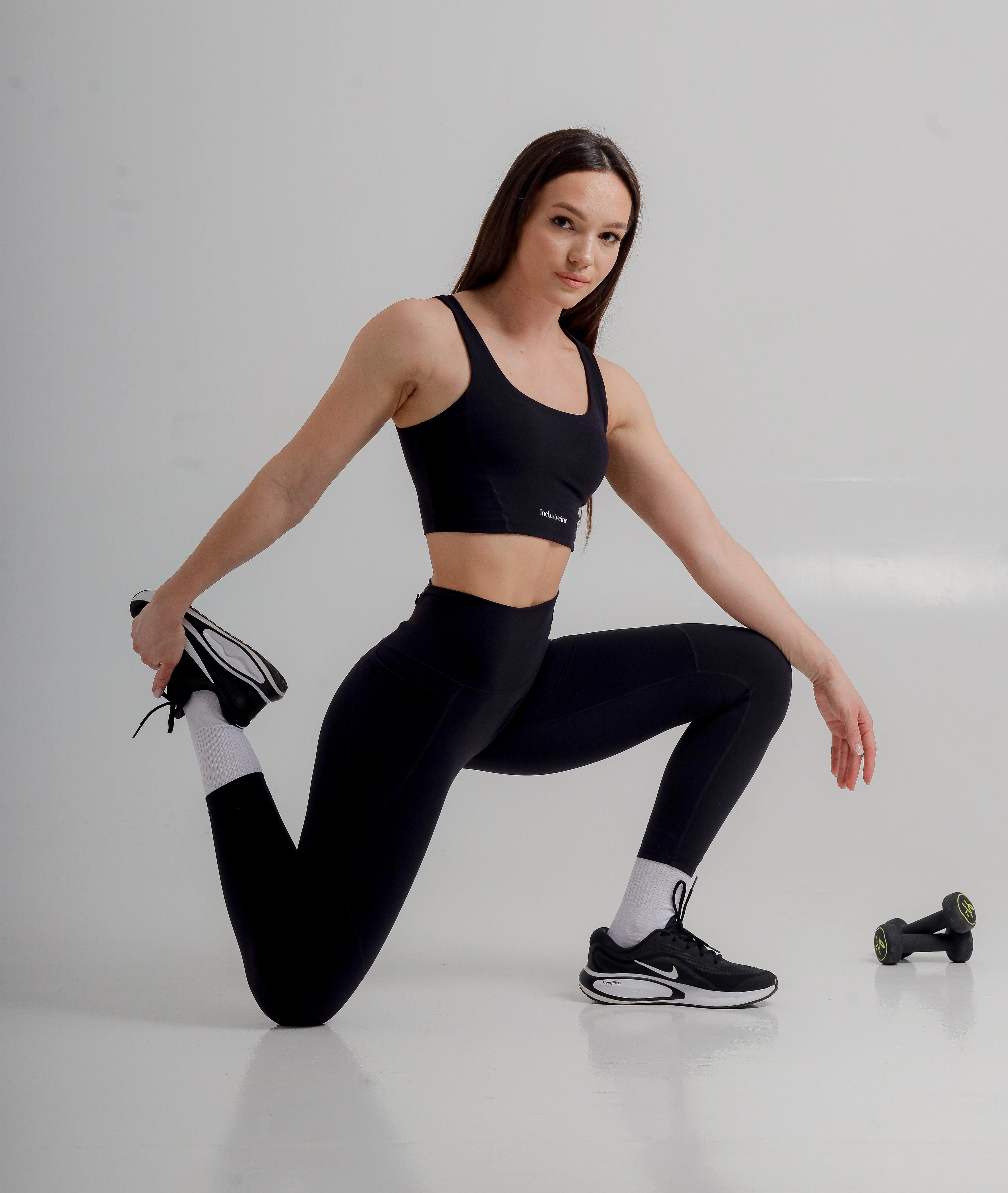 Active Leggings with Pockets - Image 7