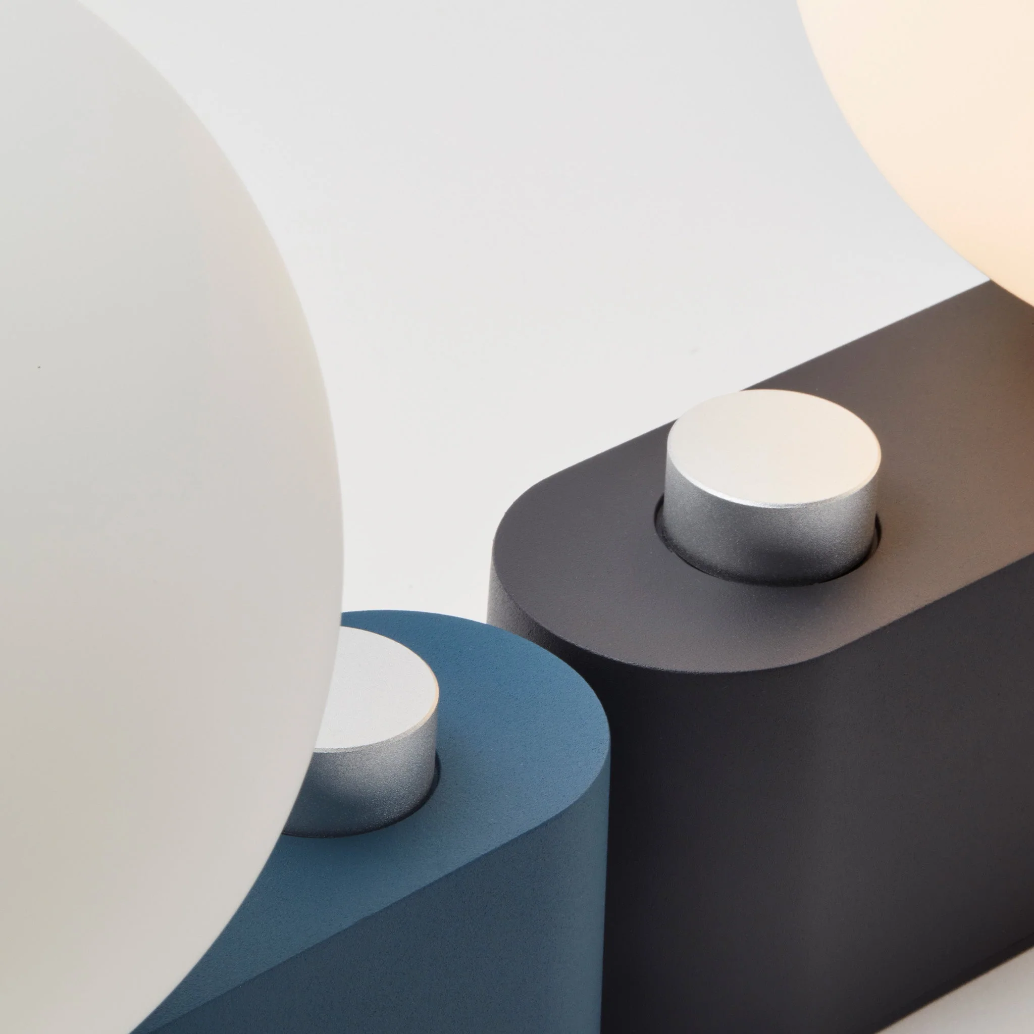 Alumina Multi-Use Lamp in Charcoal - Image 8