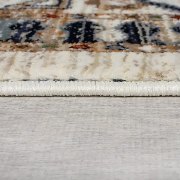 Alva Traditional Rug - Image 4