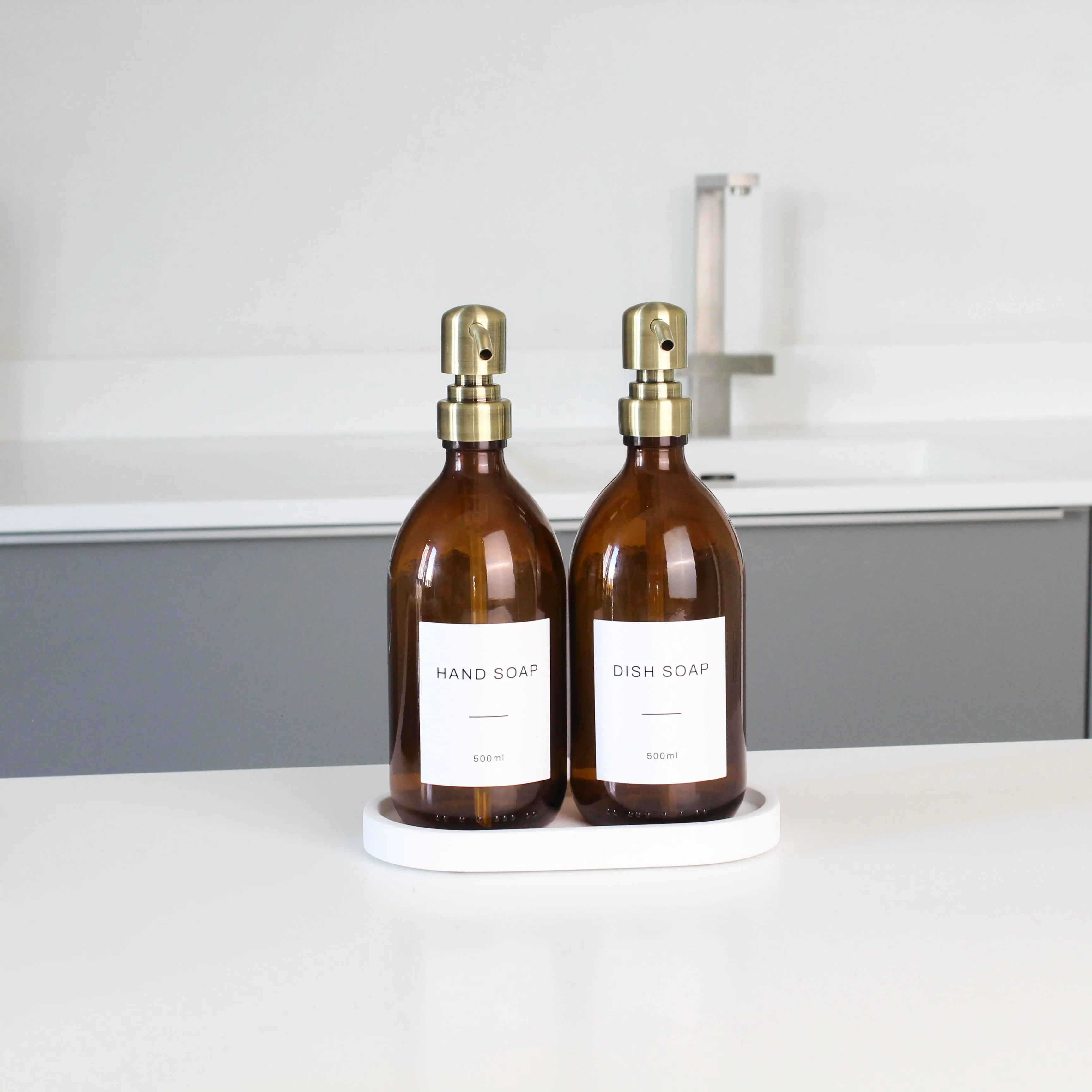 Amber Glass Dispenser Tray Set - Image 4