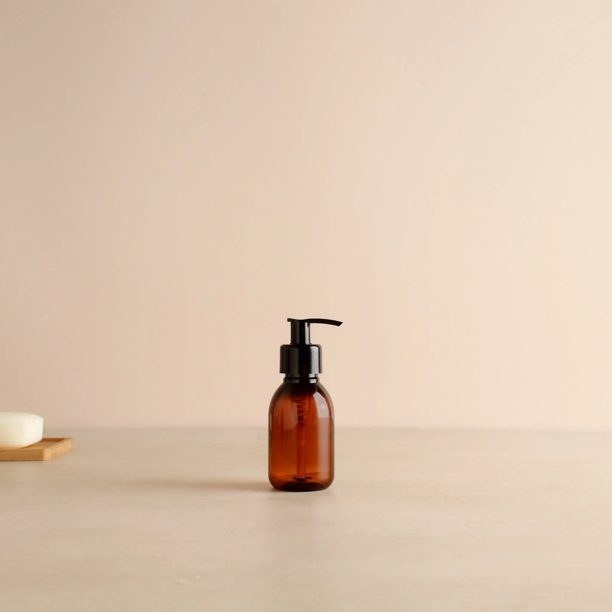 Amber Plastic Dispenser Bottle With Black Pump - Image 6