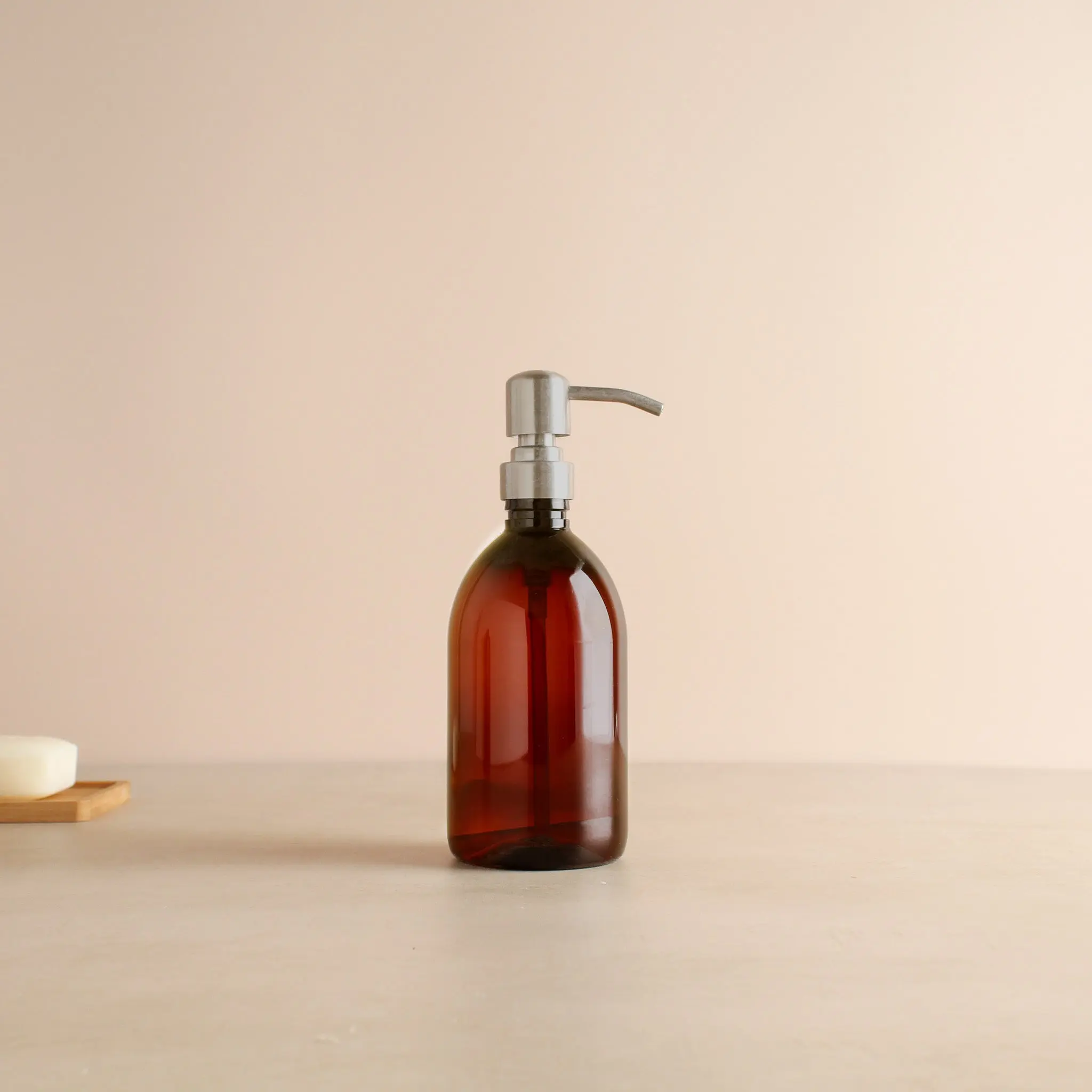 Amber Plastic Dispenser Bottle With Silver Pump - Image 4