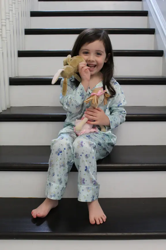 Amelie Glacier Butterfly Girls Silk Pyjama Set - Image 3