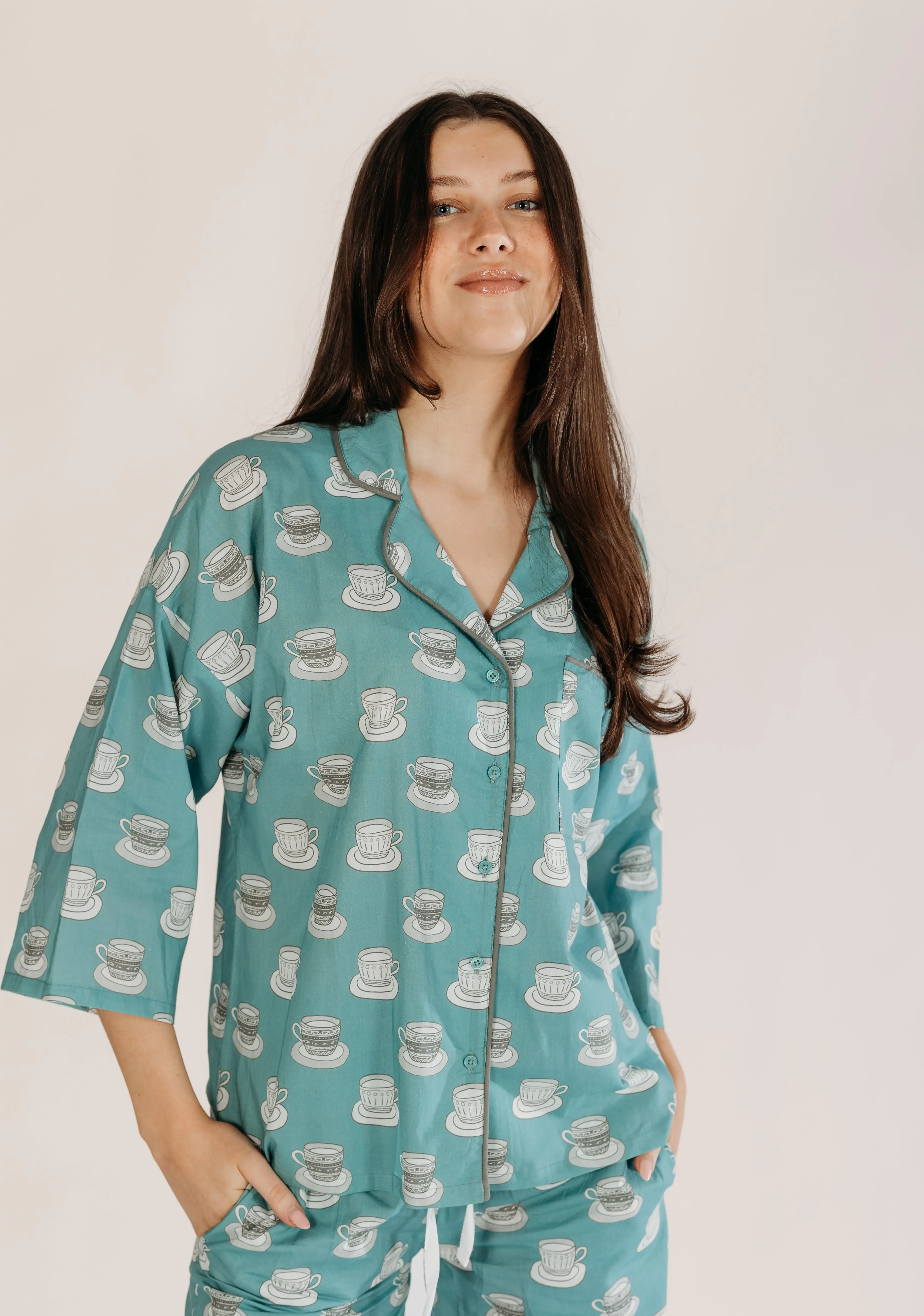 Aqua Chai Women's Organic Cotton Pyjamas - Image 4