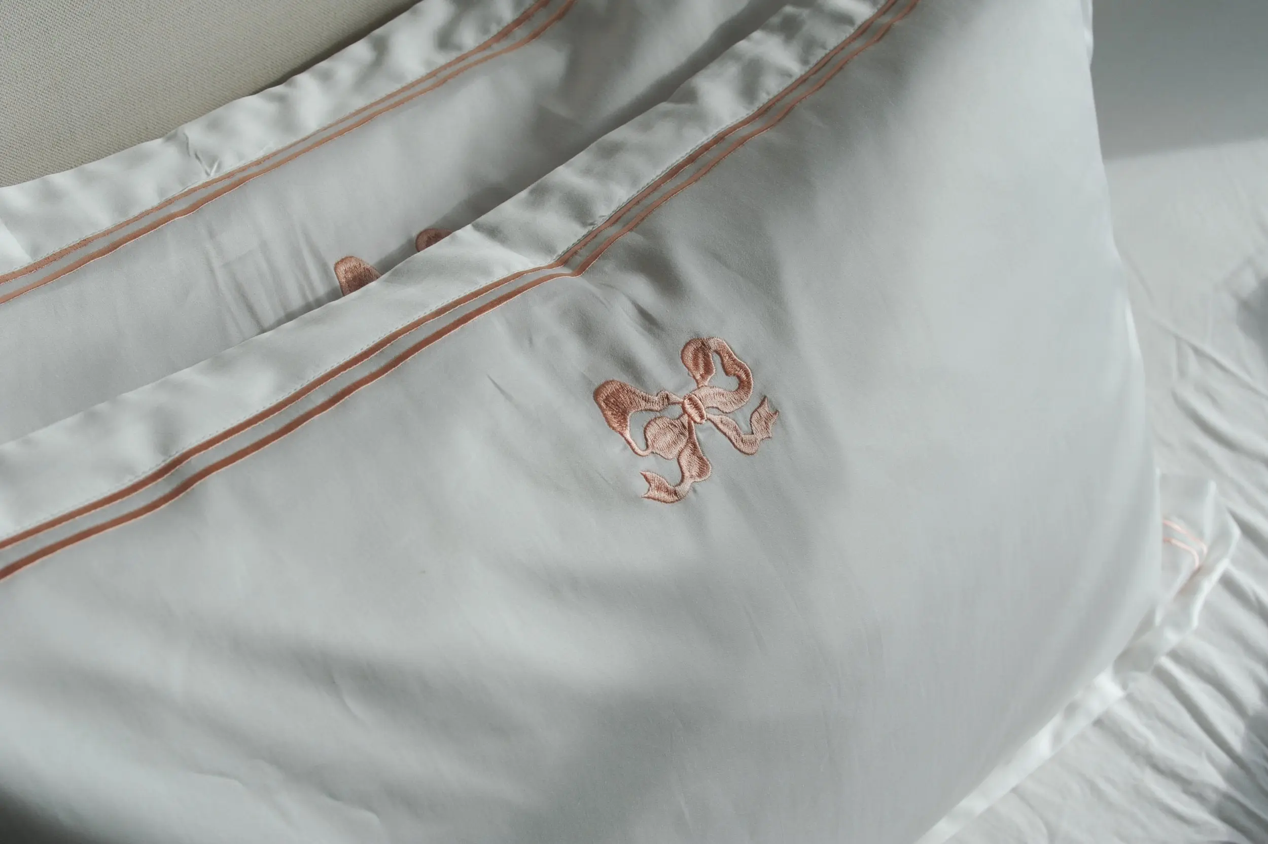Arabella Bow Oxford Pillowcase Pair - Image 4