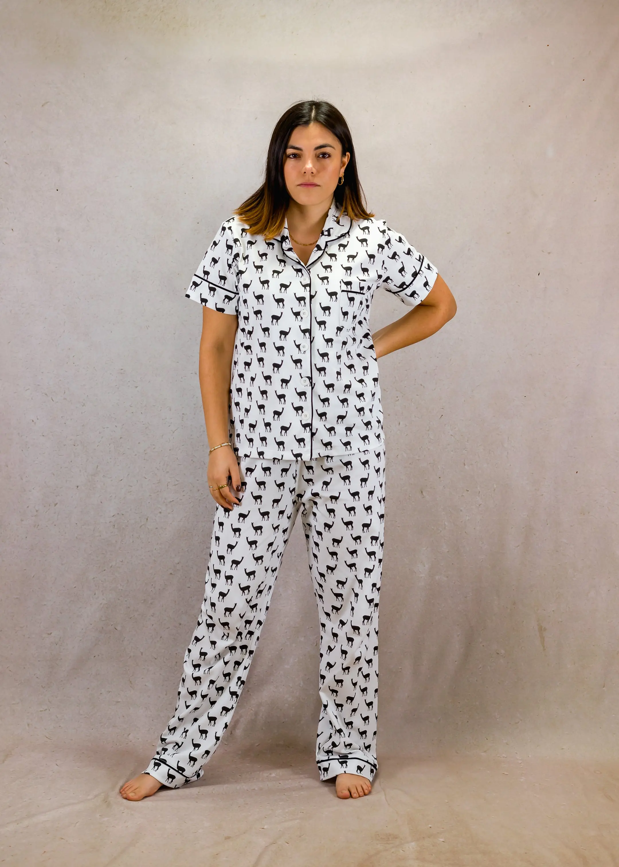 B&W vicunas Women's Pima Cotton Short Sleeve Pyjama Trouser Set - Image 2