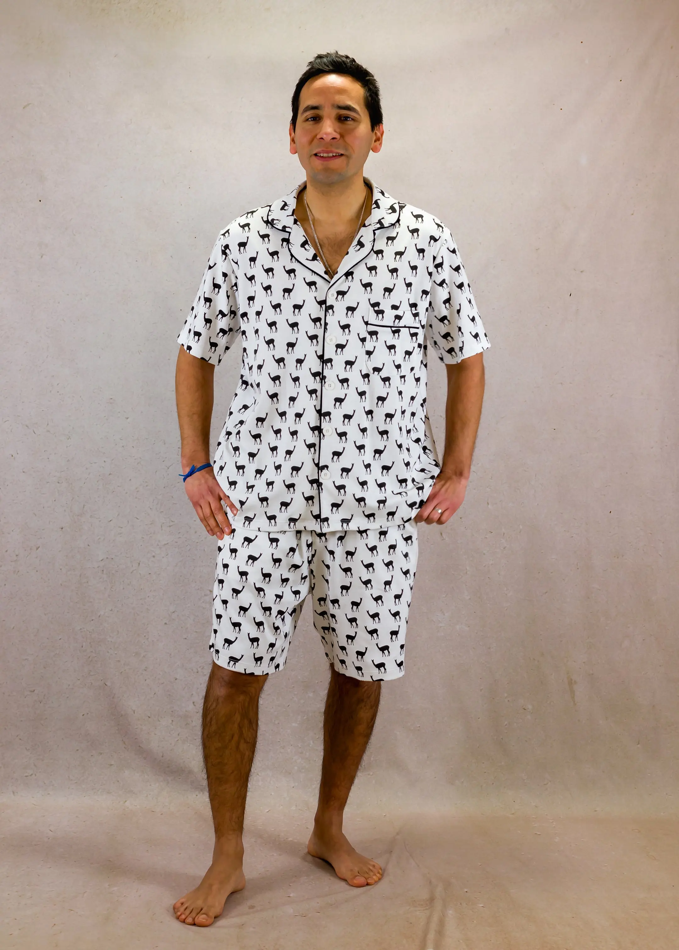 B&W vicunas Mens Pima Cotton Short Sleeve Pyjama Short Set - Image 2