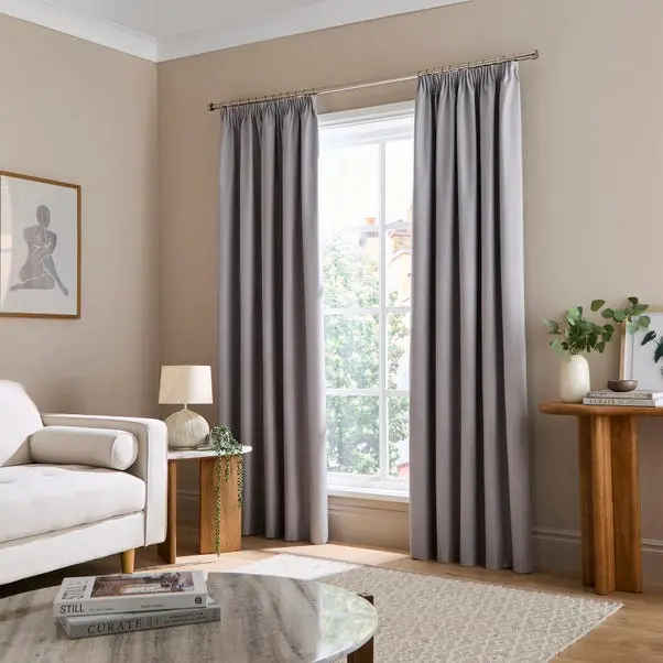 Berlin Blackout Pencil Pleat Curtains - Image 7