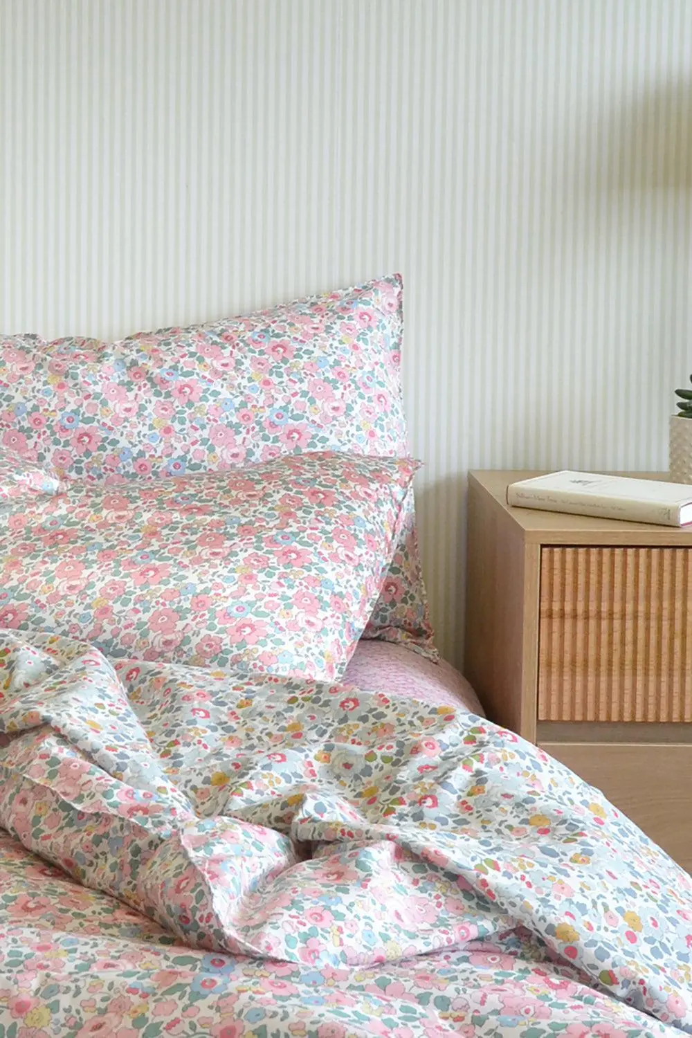 BETSY CANDY FLOSS Liberty Bedding - Image 4