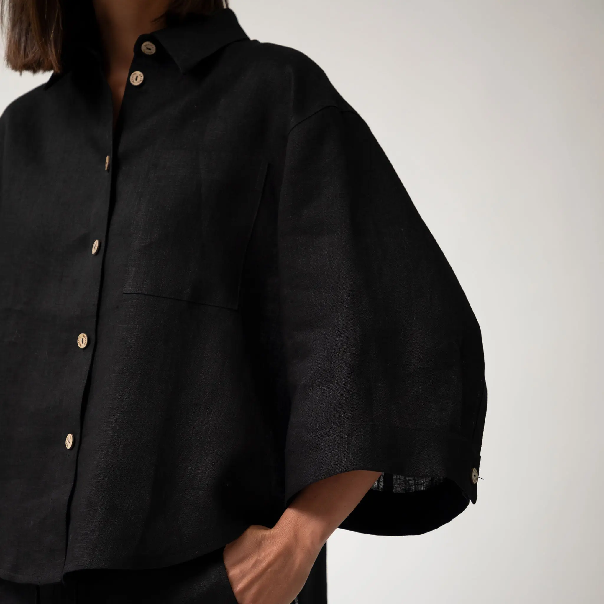 Black Heavy Linen Shirt Perfect Days - Image 4