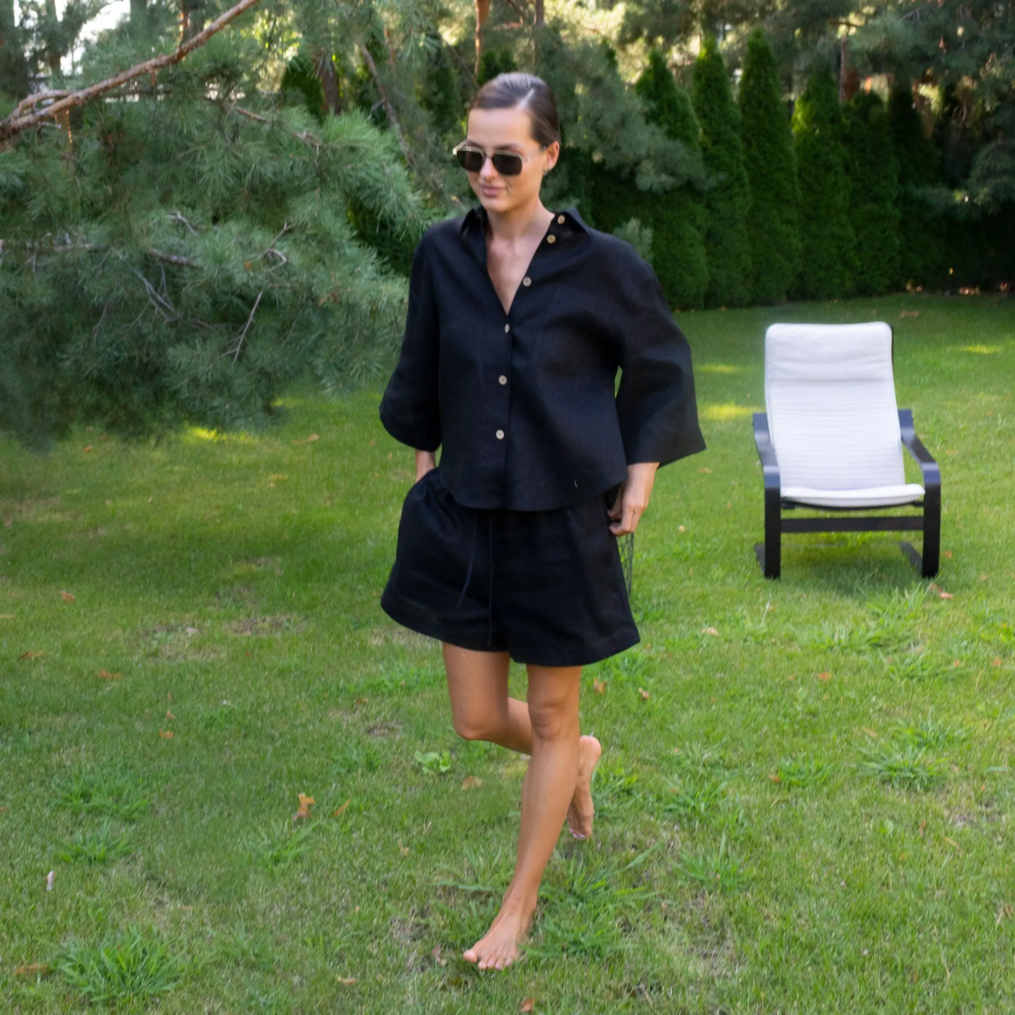 Black Heavy Linen Shorts Perfect Days - Image 2
