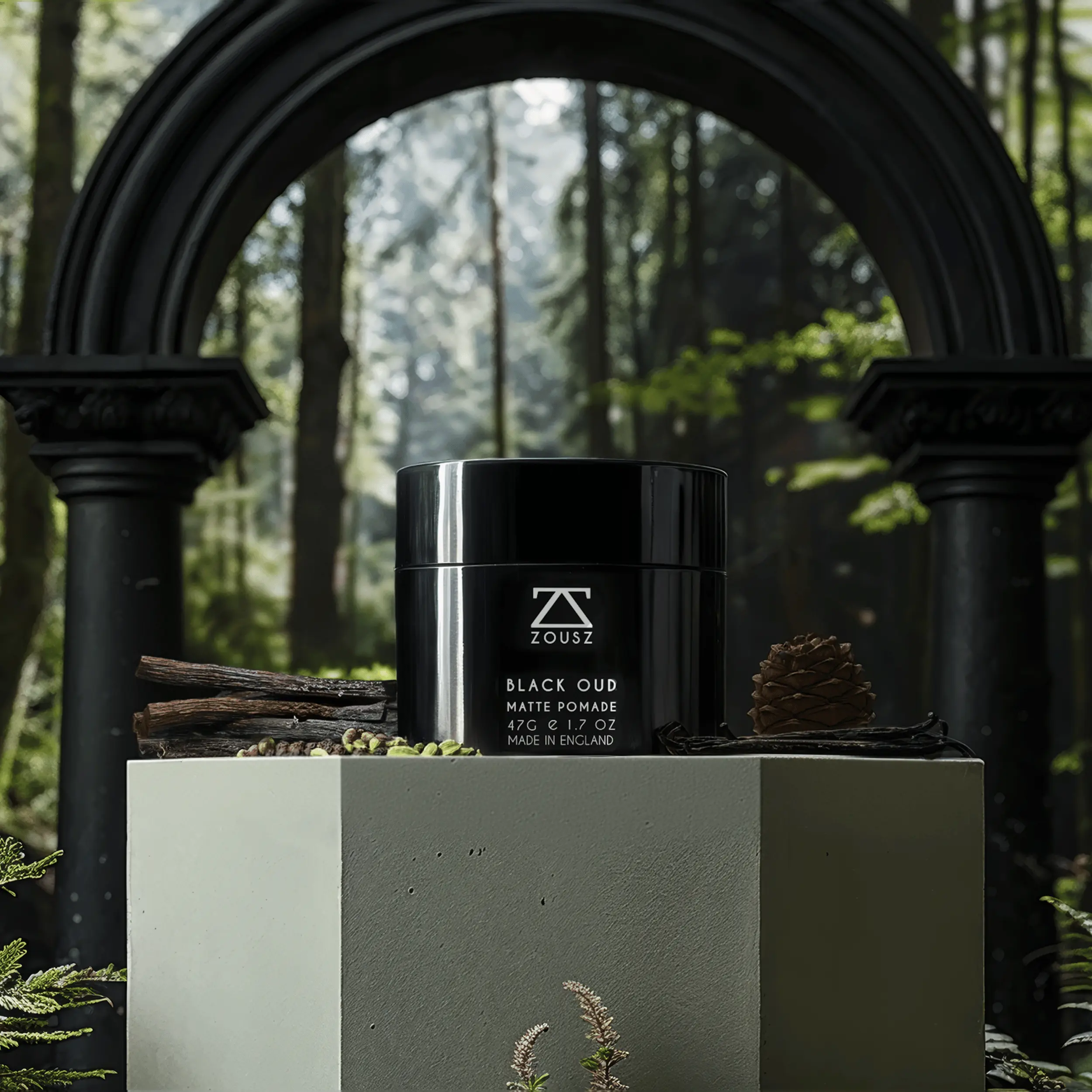 Black Oud Matte Pomade for Men - Image 2