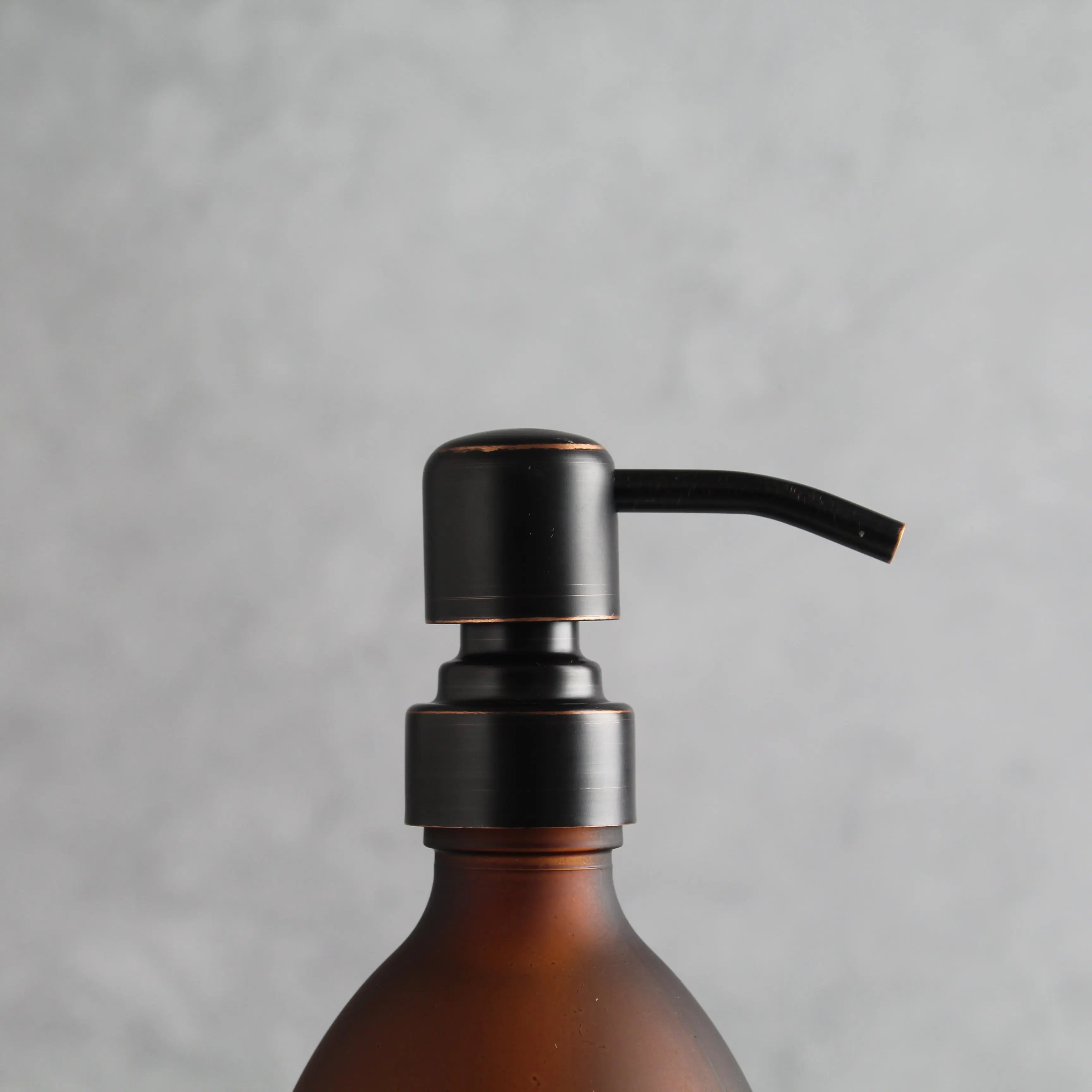 Black Tray & Frosted Amber Glass Dispenser Double Set - Image 13