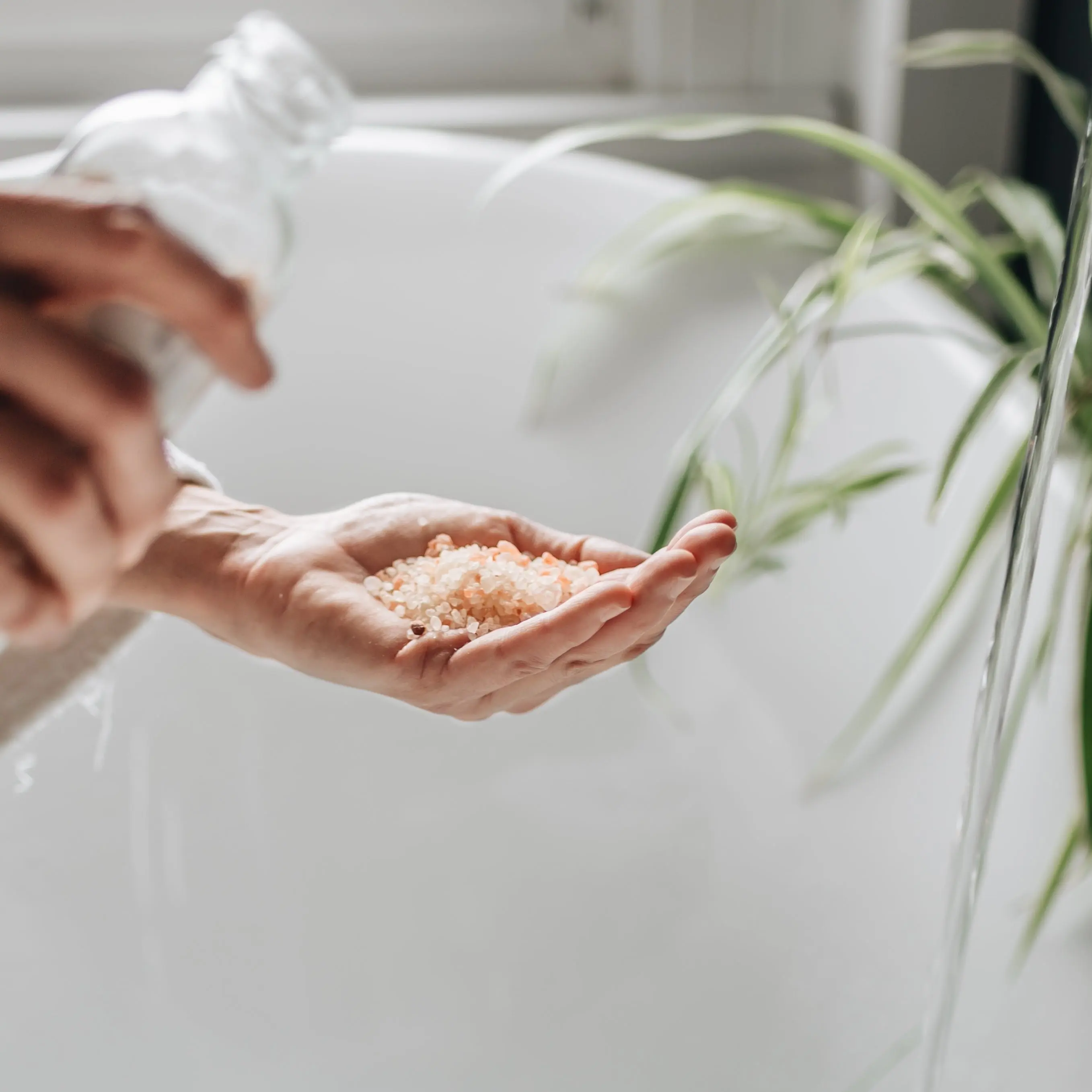 Bloom Rose Geranium and Lavender Bath Salts - Image 5