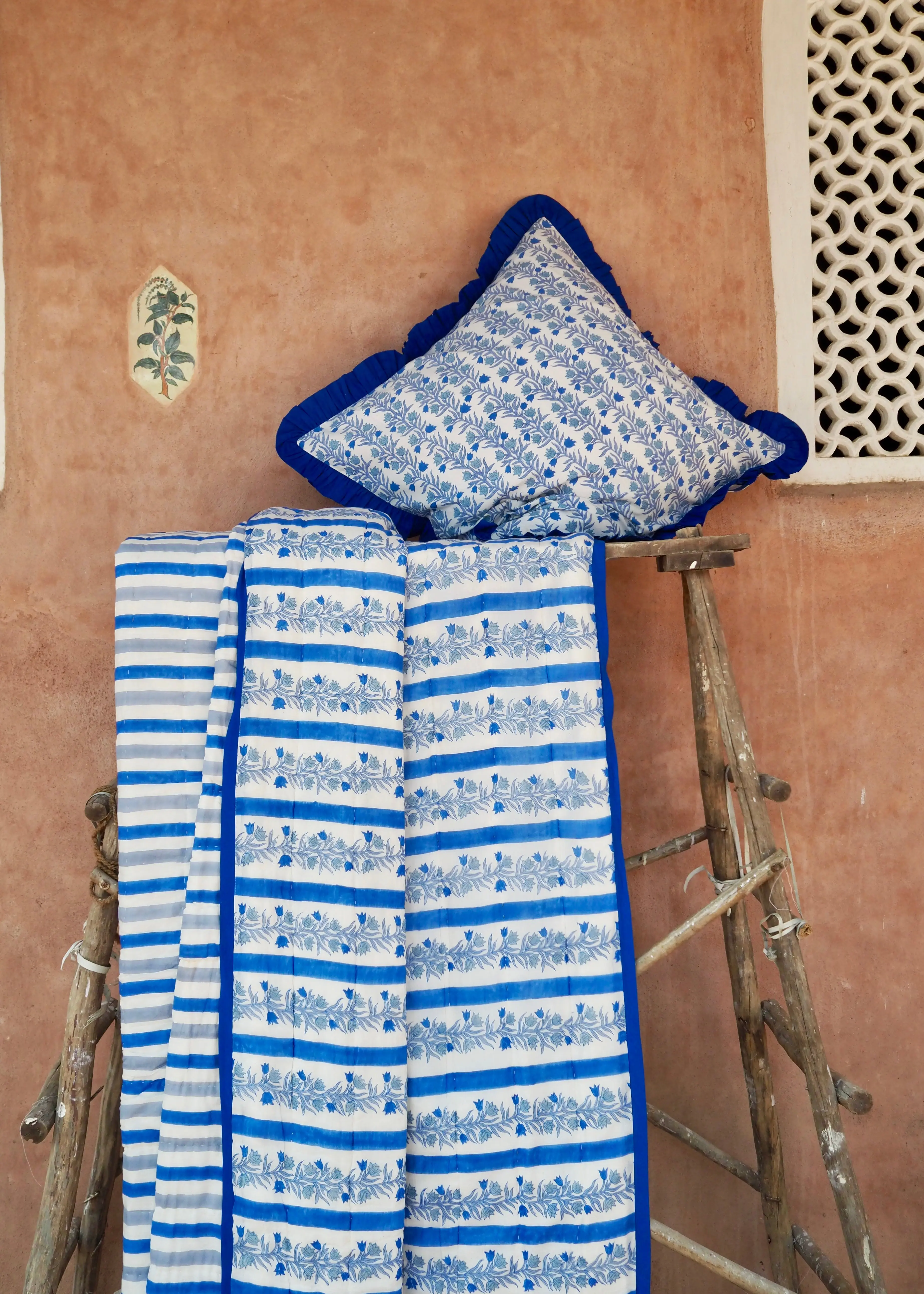 Blue Floral Stripe Bed Quilt - Image 5