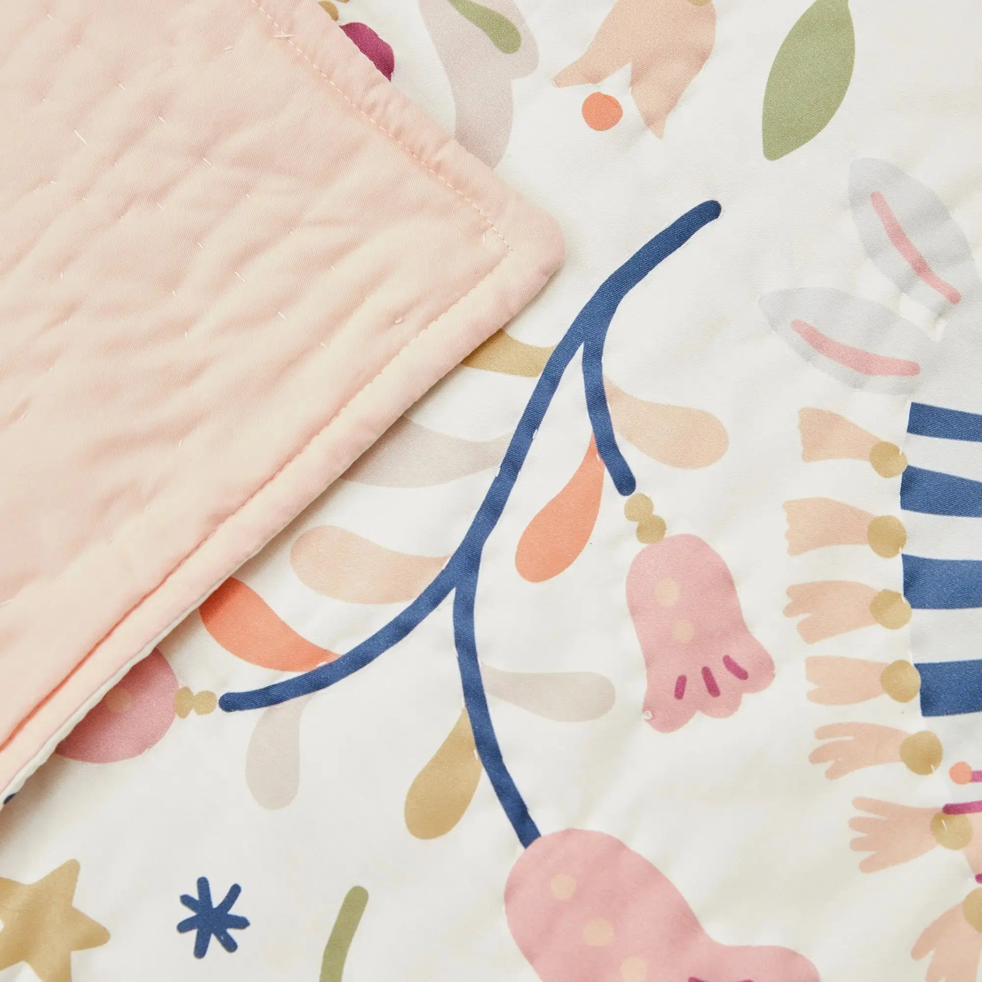Boho Organic Cotton Quilt - Image 8