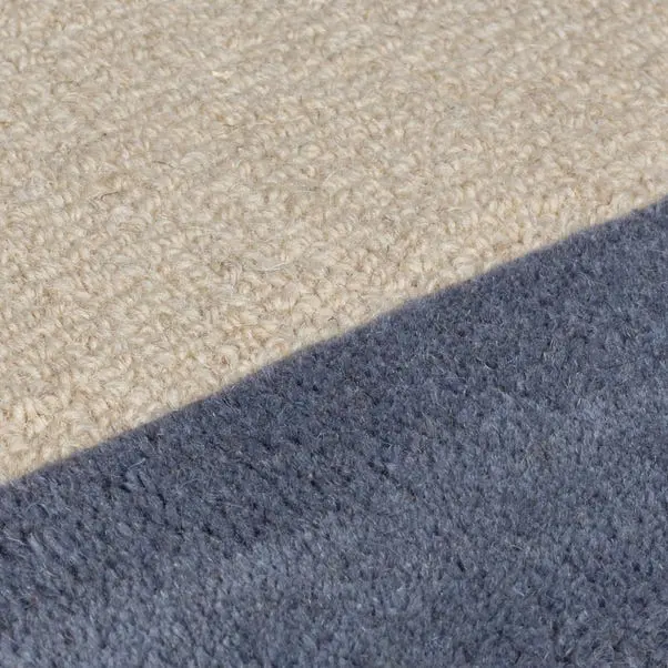 Ashley Blue Scallop Wool Rug - Image 2
