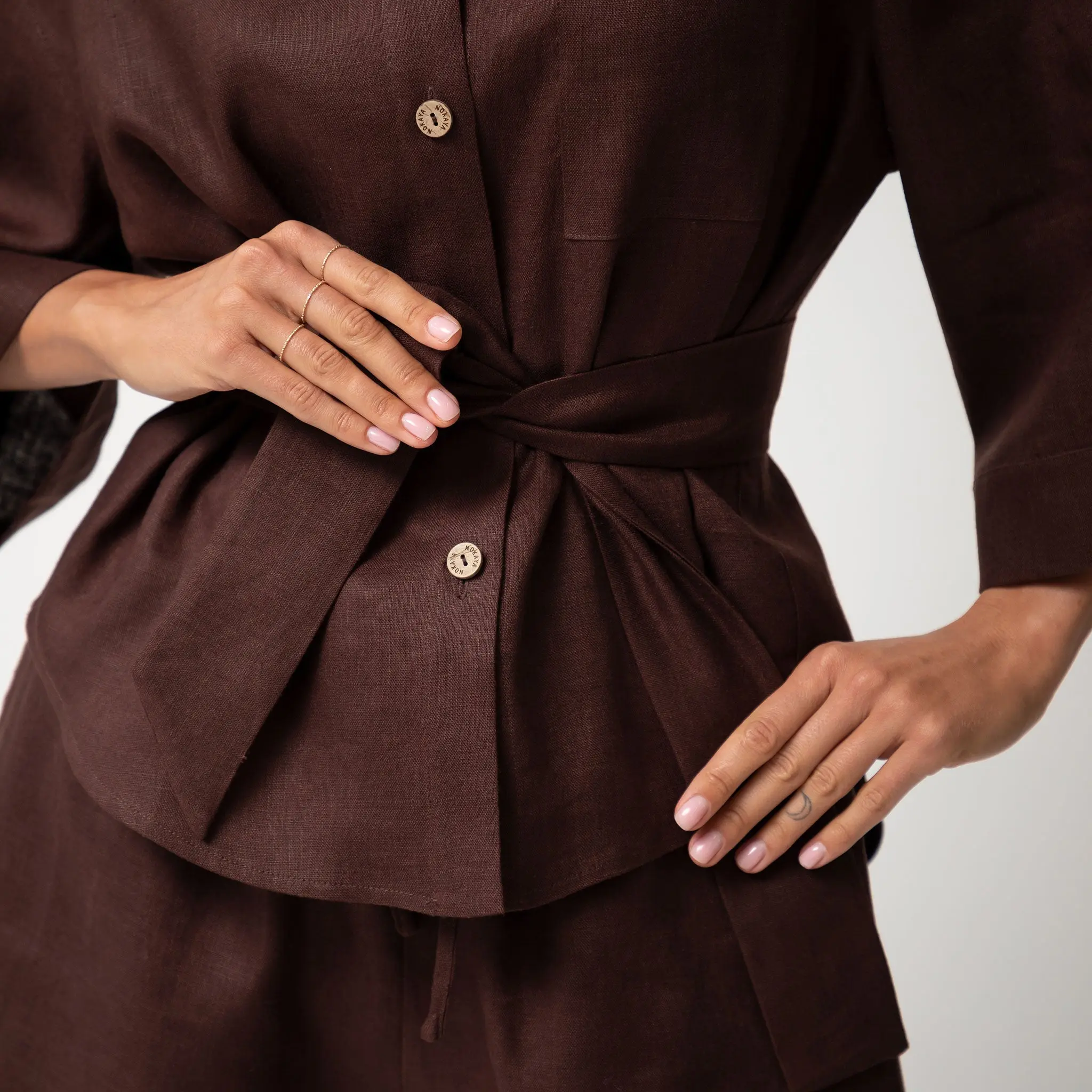 Brown Heavy Linen Shirt Perfect Days - Image 8