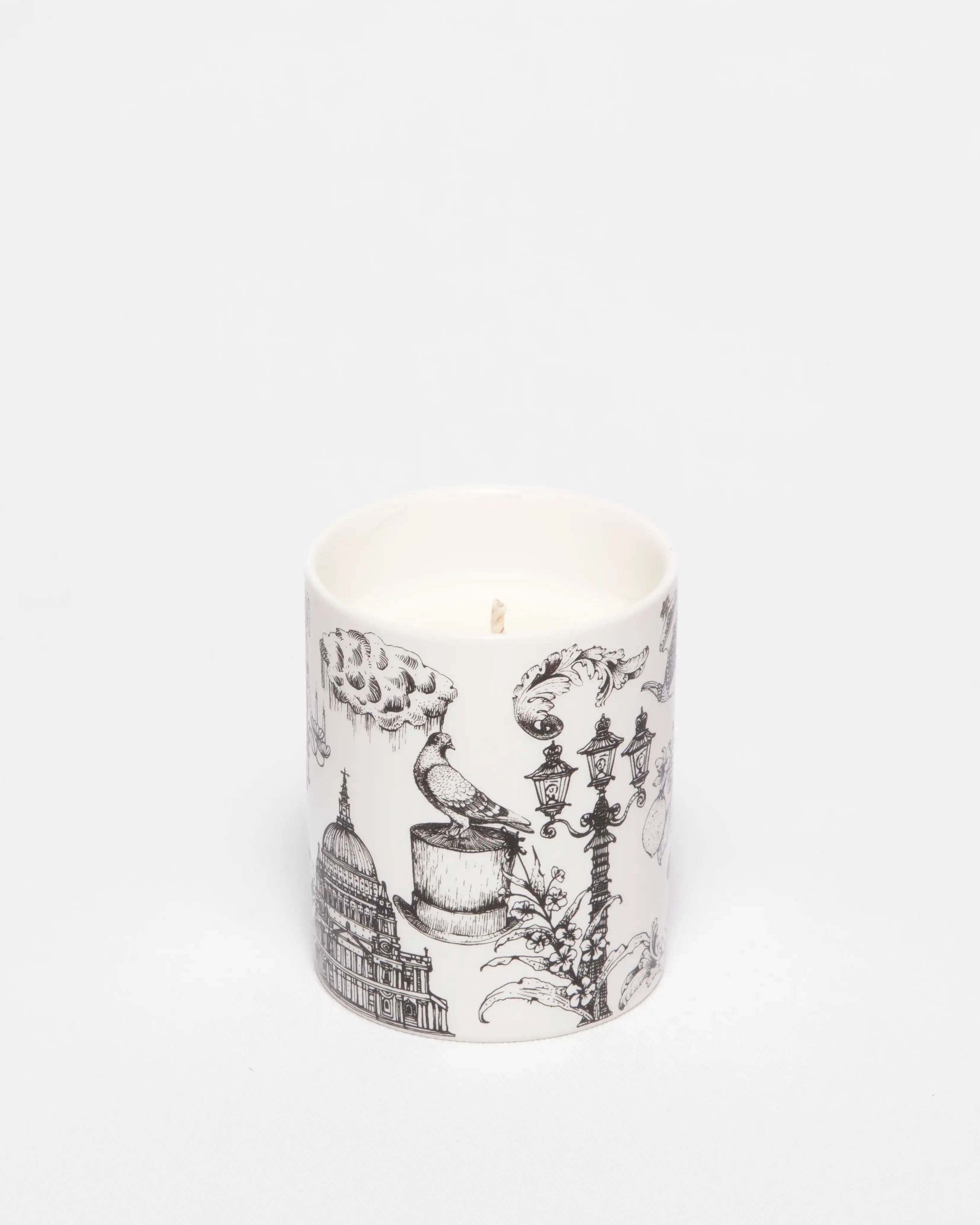 City Grandeur, London Candle, 80g - Image 2