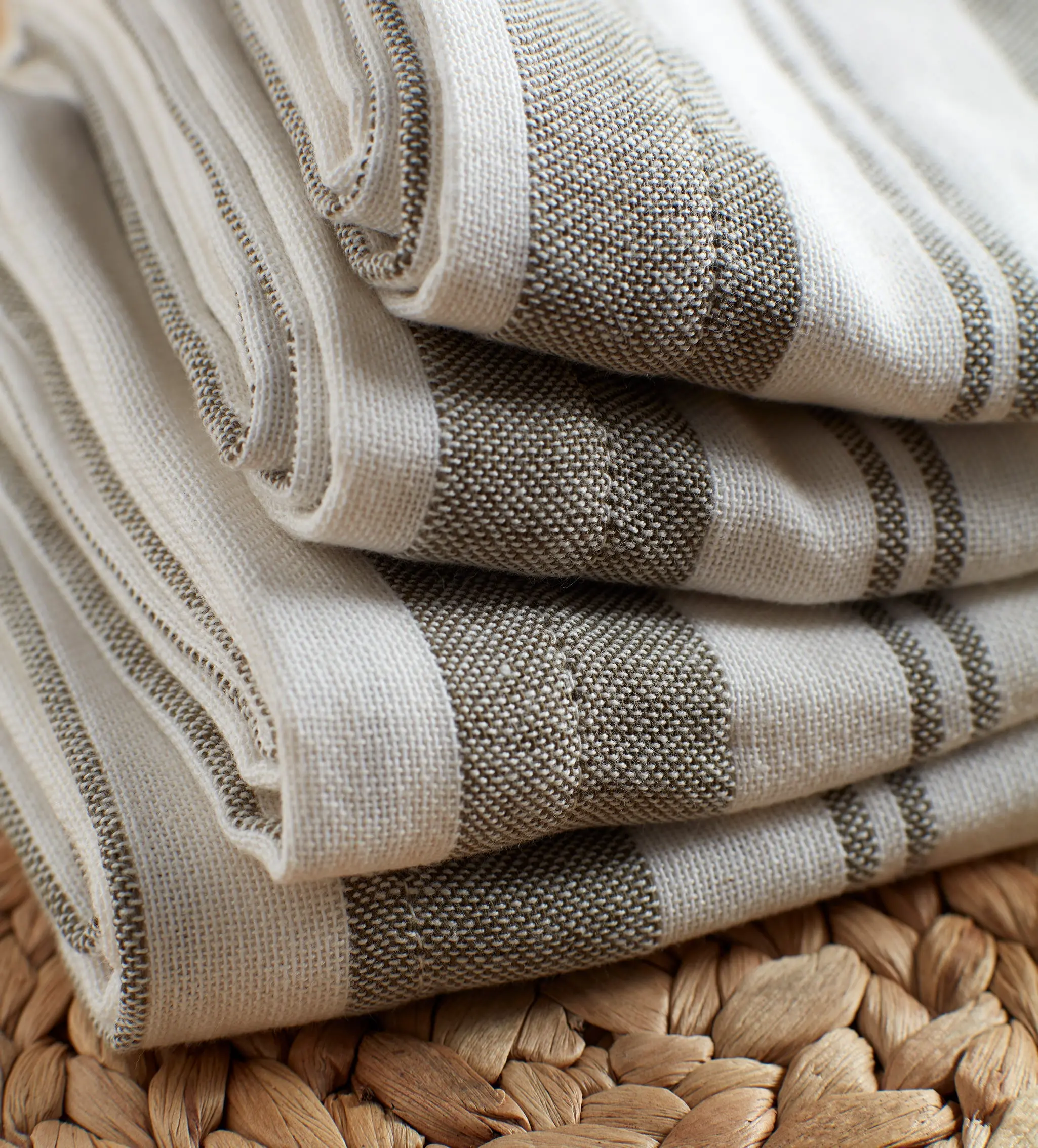 Dark Olive Isaac 100% Cotton Napkins - Set of 4