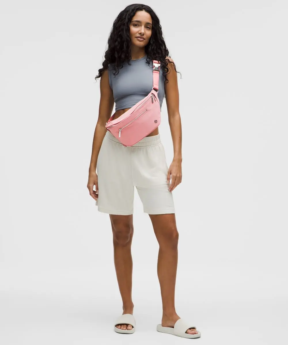 Deco Pink City Essentials Belt Bag 3L - Image 2