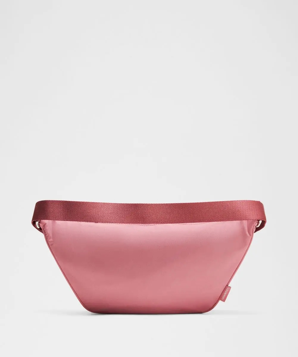 Deco Pink City Essentials Belt Bag 3L - Image 3