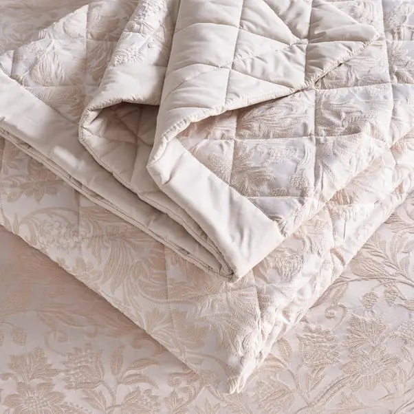 Dorma Winchester Bedspread - Image 5
