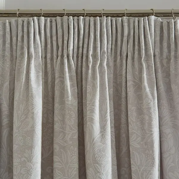 Dorma Winchester Blackout Pencil Pleat Curtains - Image 4