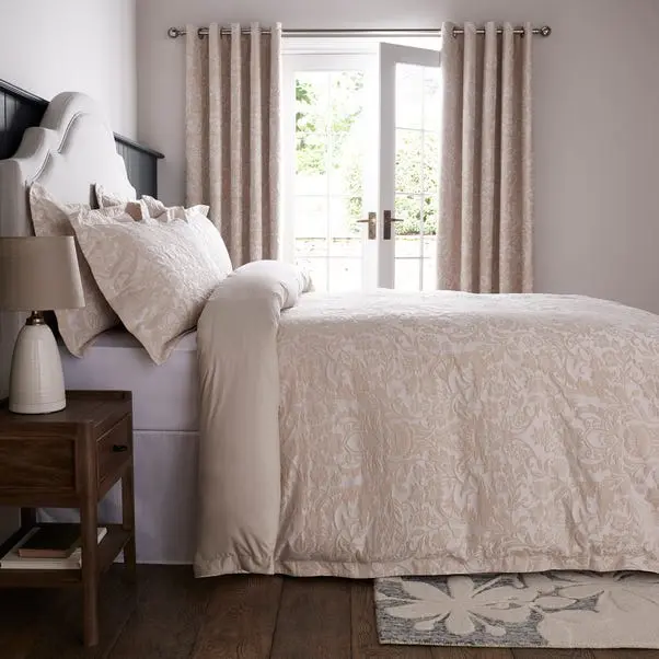 Champagne Dorma Winchester Duvet Cover and Pillowcase Set - Image 3