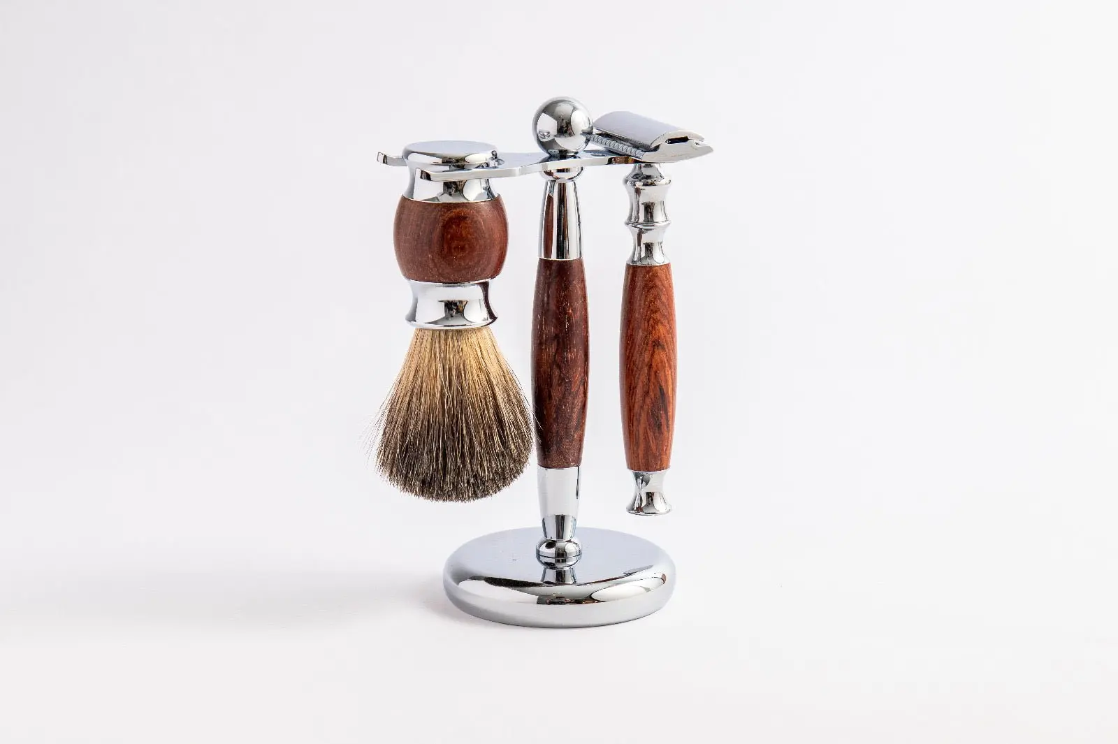 Rose Wood Shaving Set - Image 2