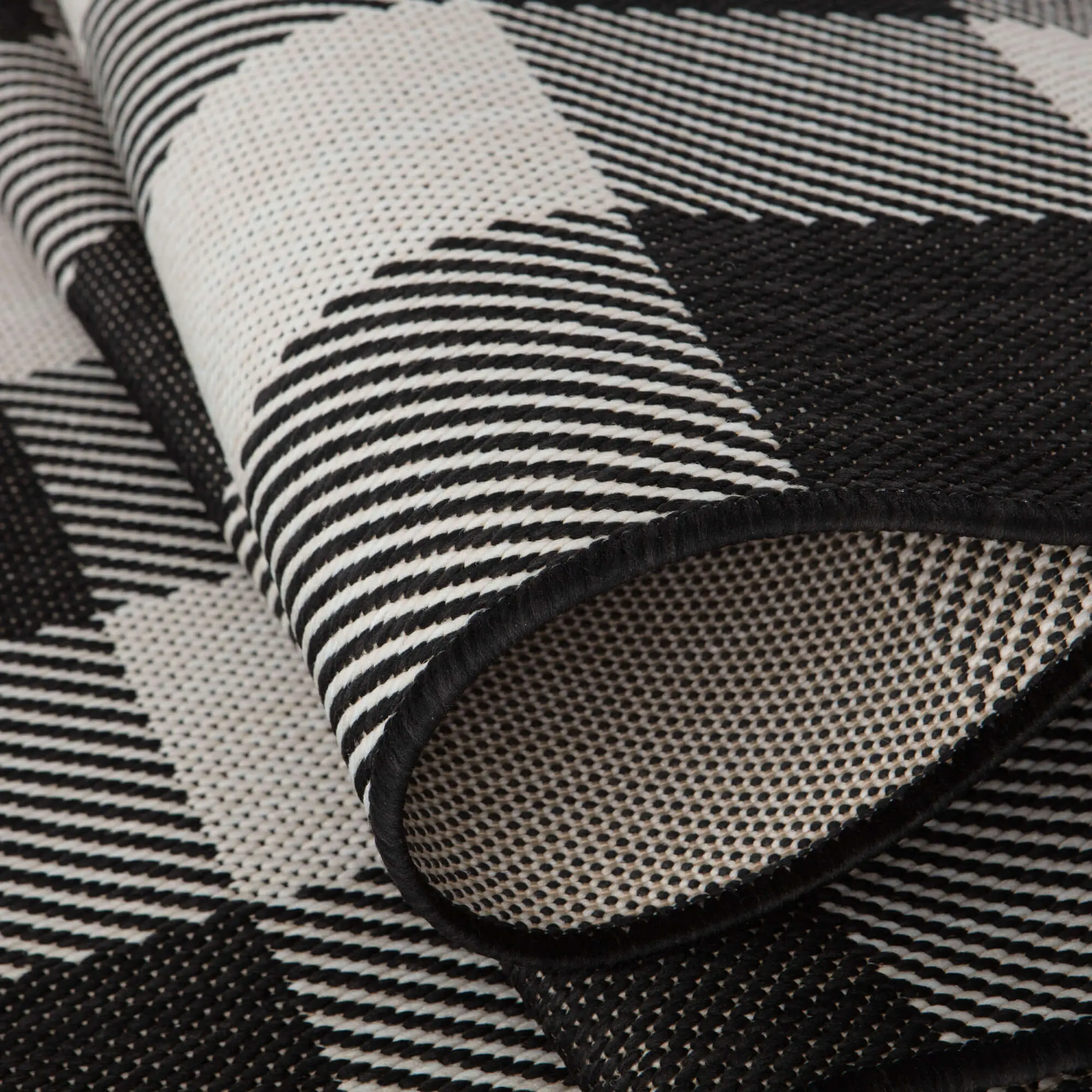 Ecology Outdoor Rug Black | 700BL - Image 4