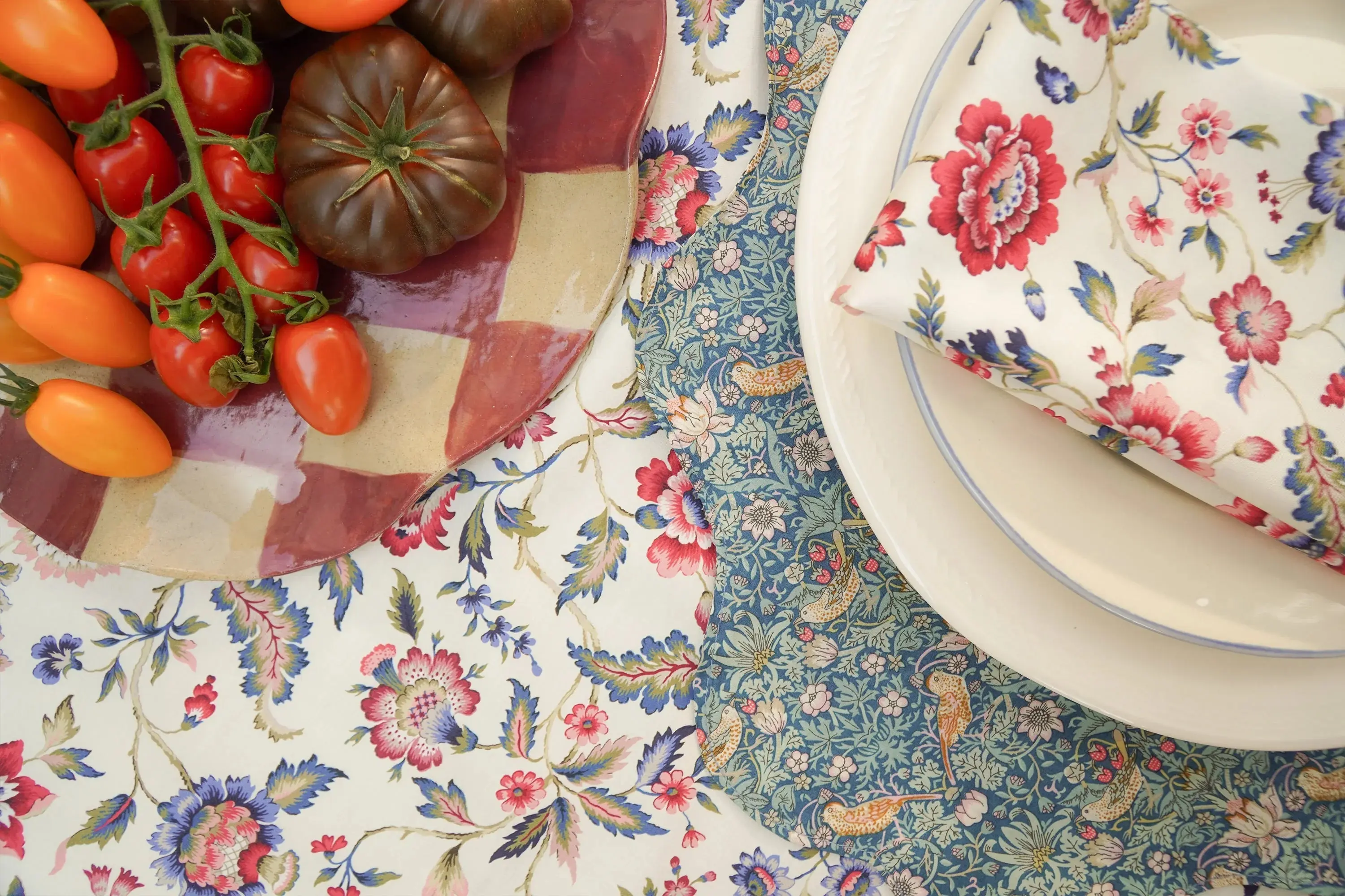 EVA BELLE Liberty Tablecloth - Image 6