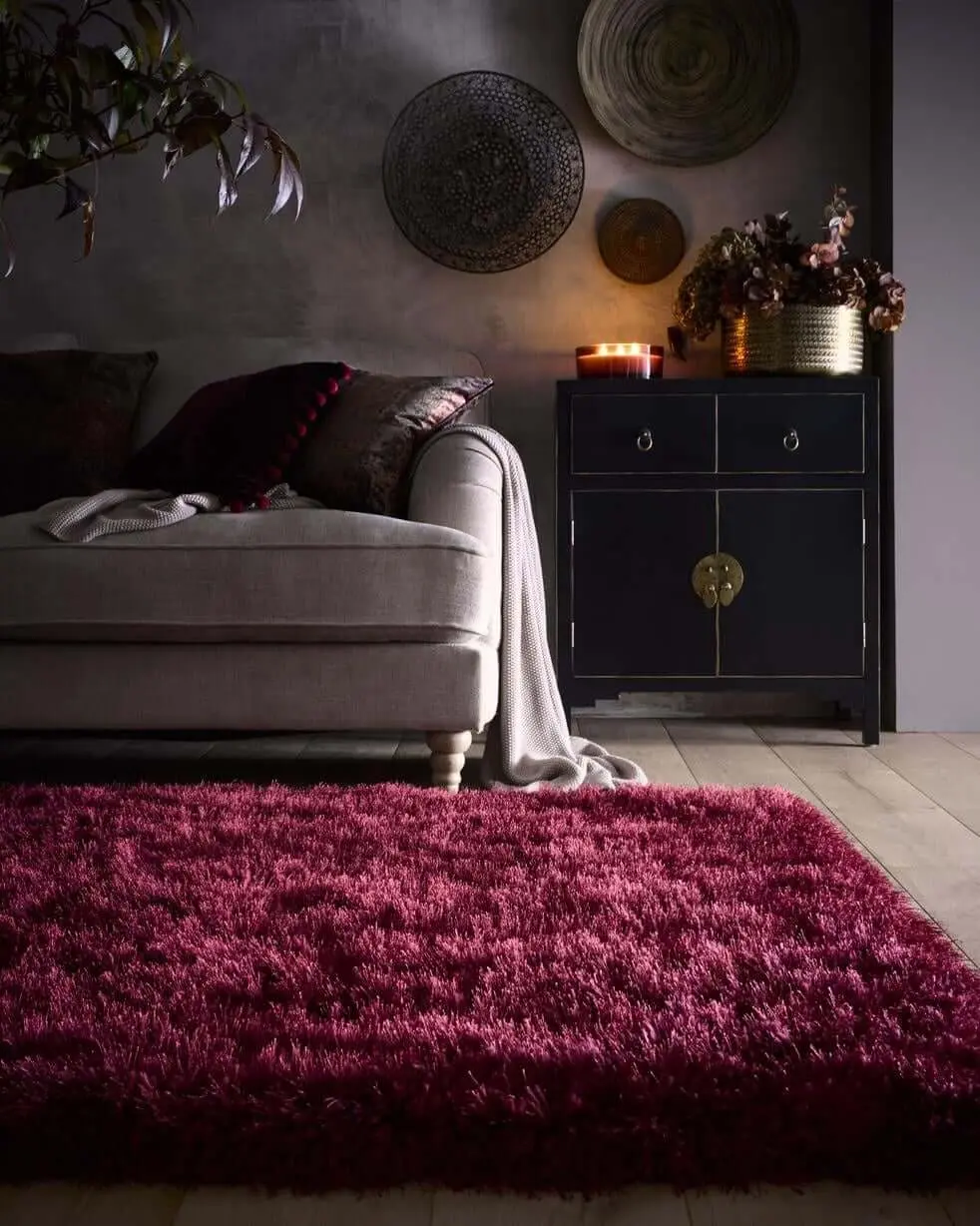 Extravagance Wine Red Shaggy Rug - Image 5