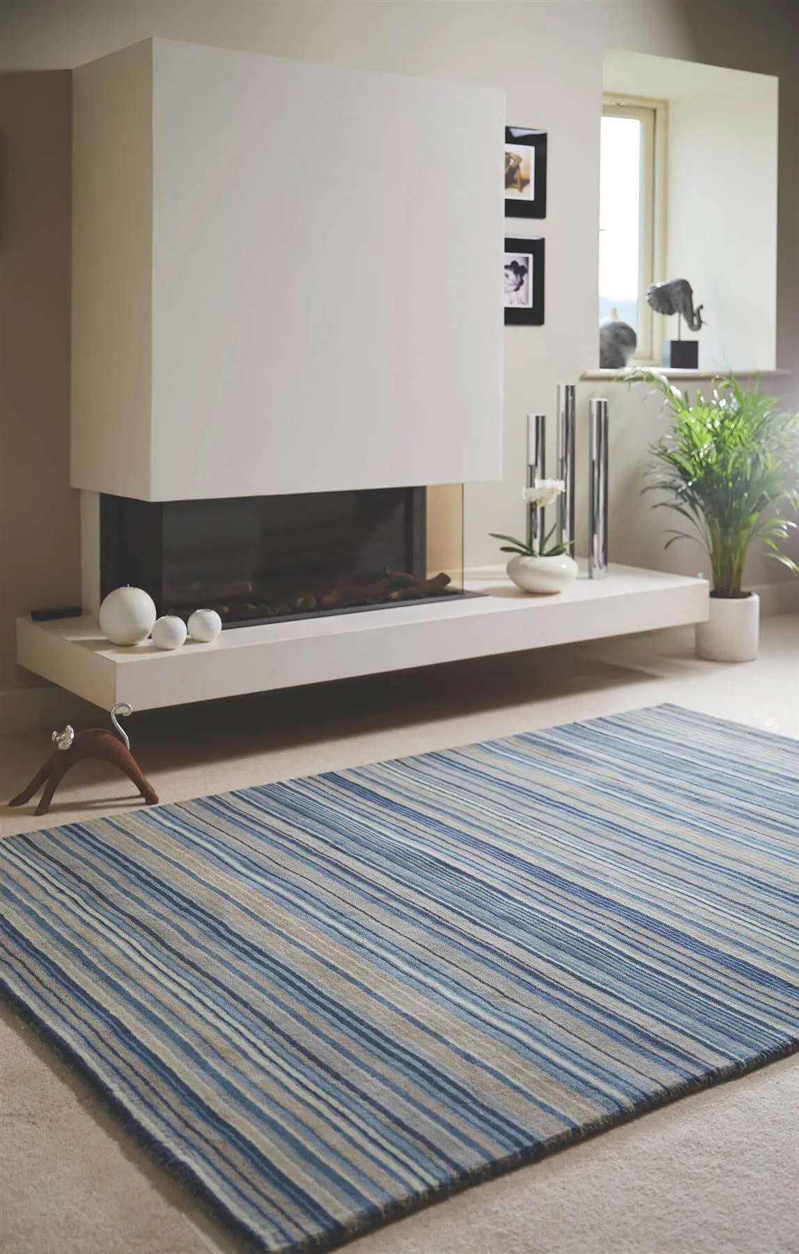Fine Stripes Blue Wool Rug - Image 3