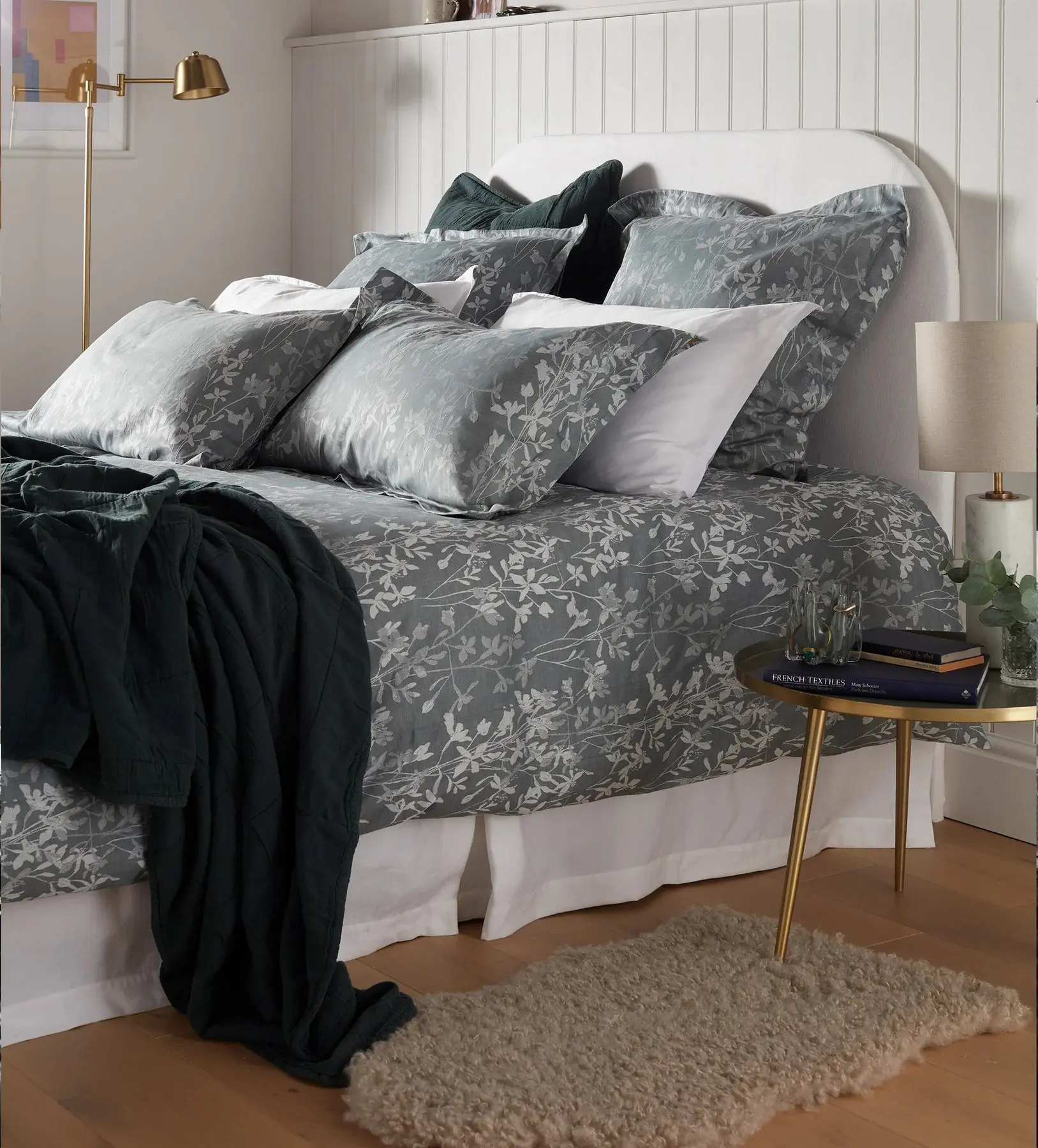 Florence Floral Jacquard 100% Cotton Bed Linen - Image 3