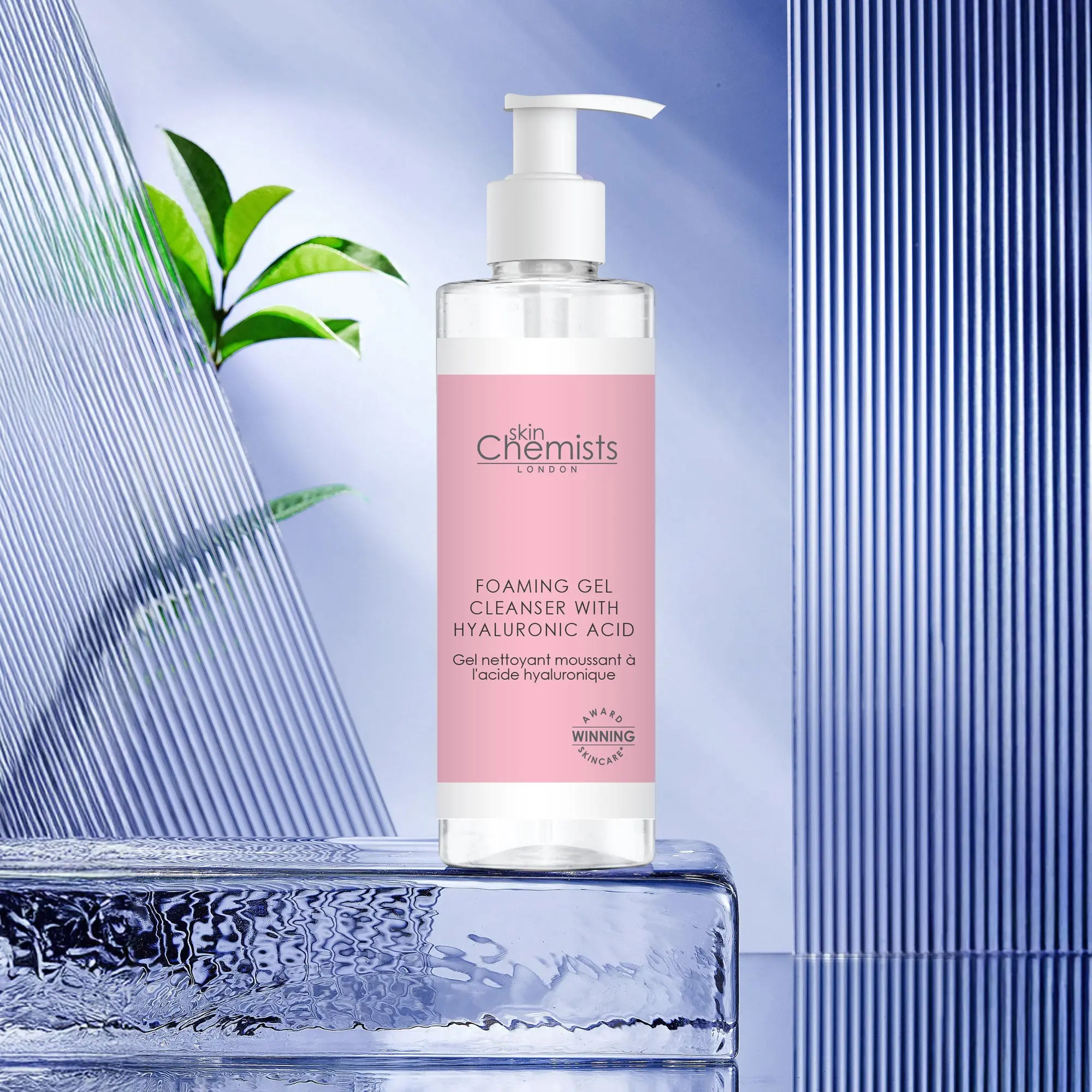 Foaming Gel Cleanser with Hyaluronic Acid 200ml - Image 5