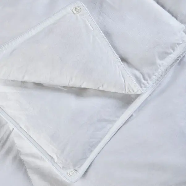 Fogarty Anti-Allergy White Goose Feather and Down 4.5 Tog Summer Duvet - Image 3