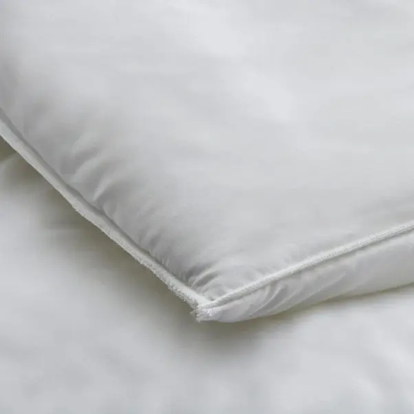 Fogarty Superfull 13.5 Tog Winter Duvet - Image 2