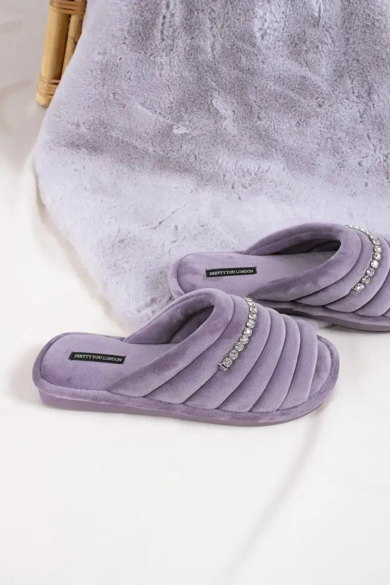 Frankie in Lavender - Image 6