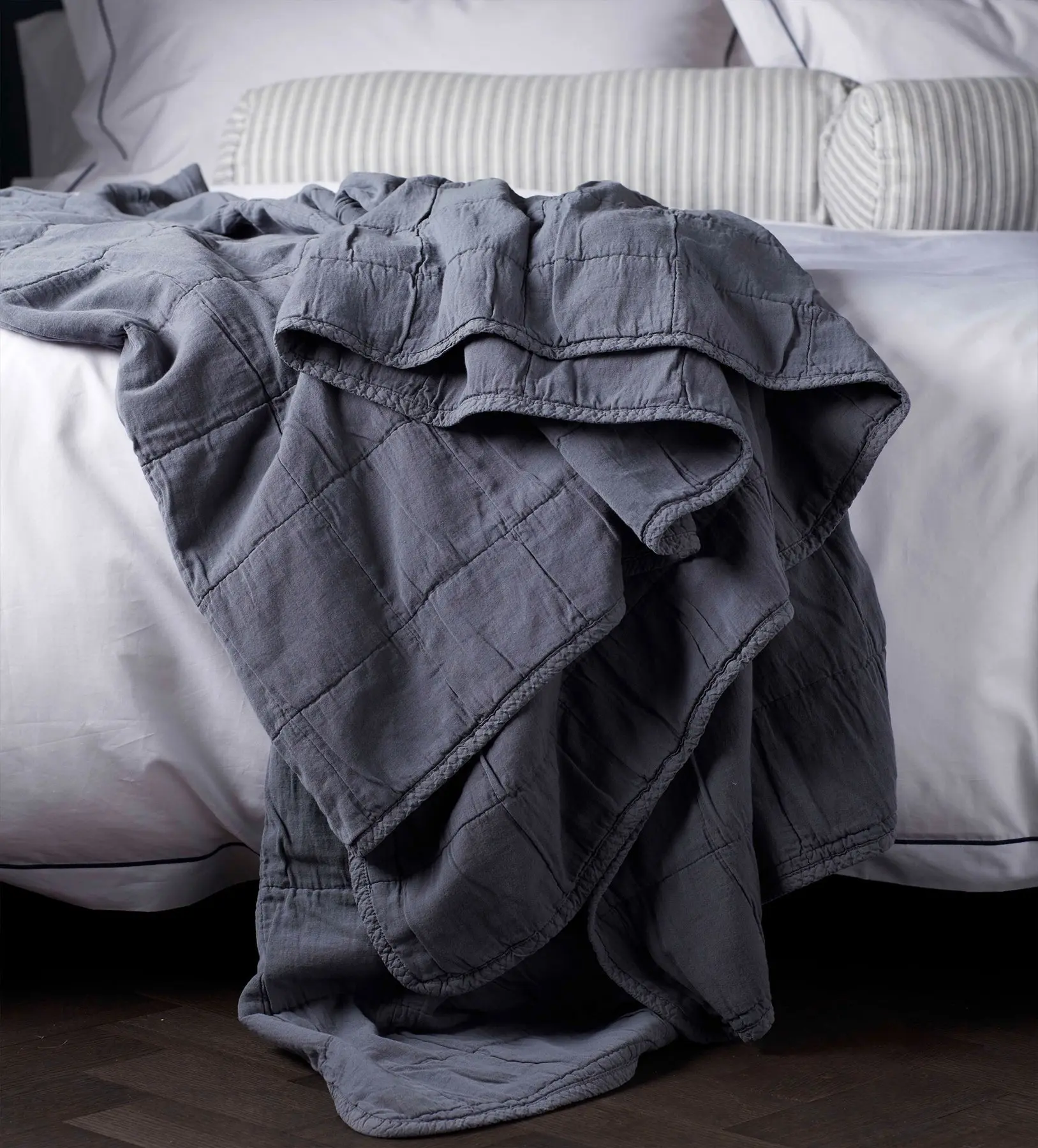 French Blue Finn 100% Cotton Quilted Throw