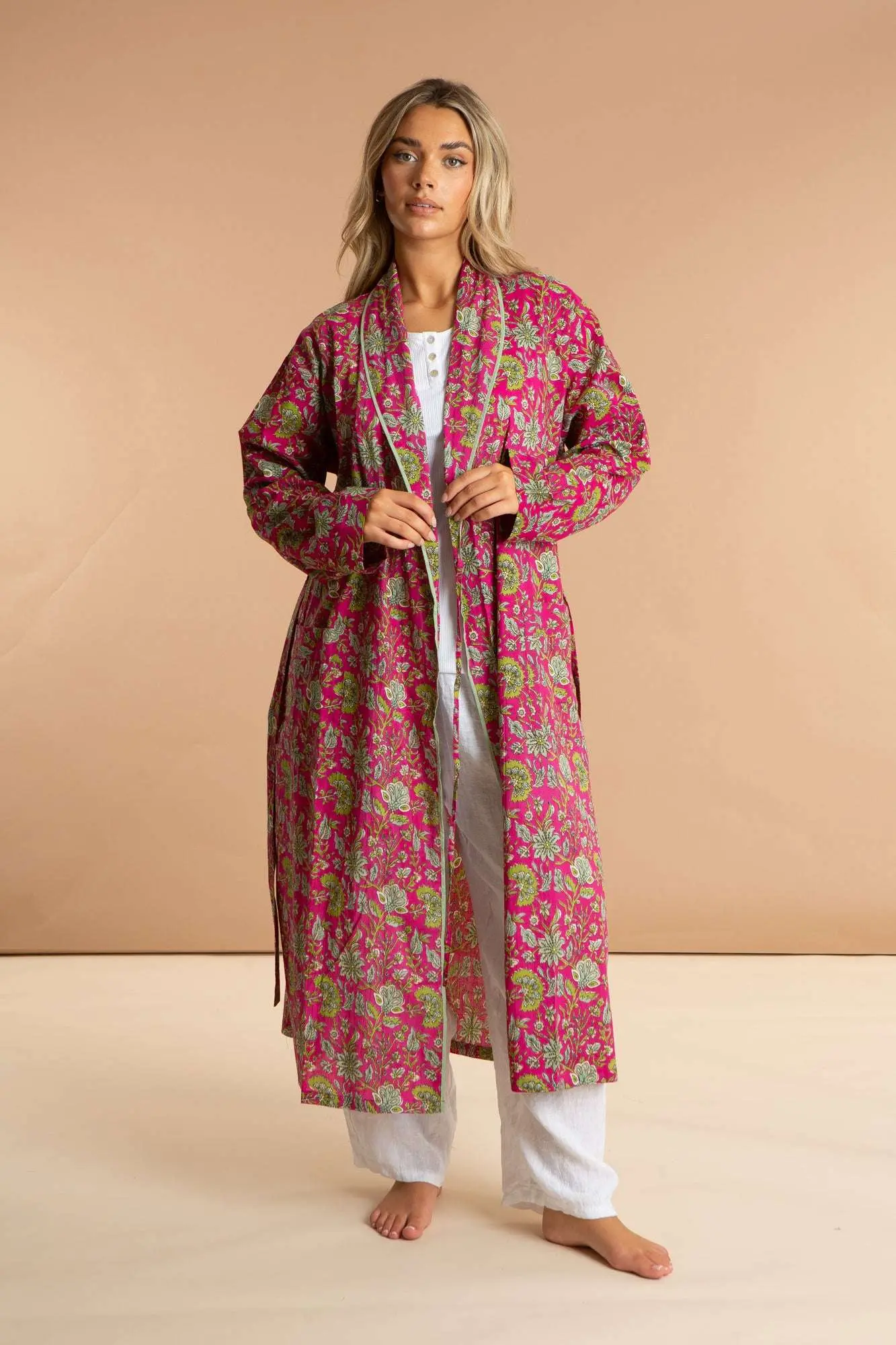 Fuchsia Freesia Women's Floral Cotton Robe - Image 3