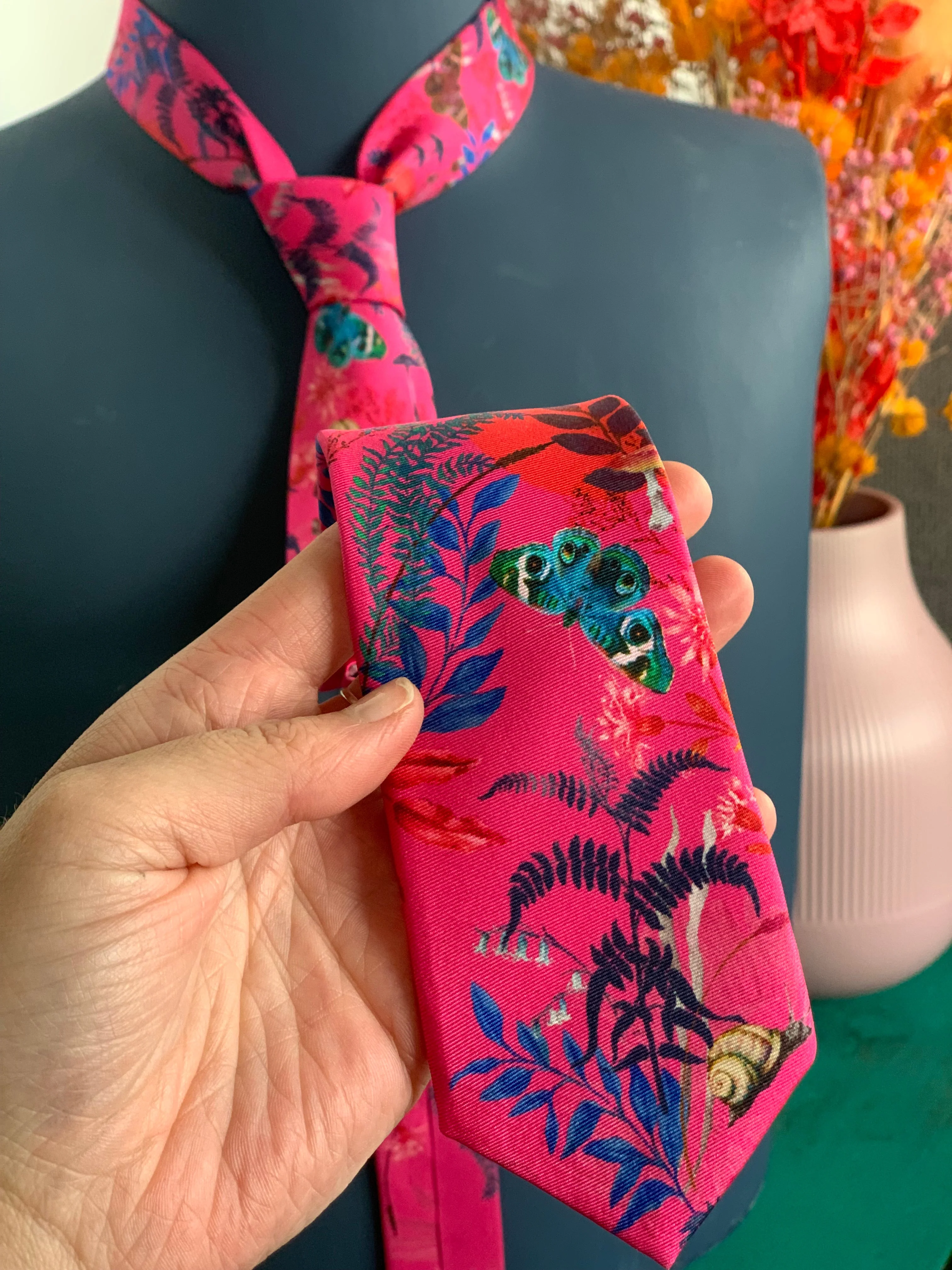 Fuchsia Pink Silk Tie with butterfly and floral pattern 'Nectar' Men's Luxury Silk necktie - Image 5