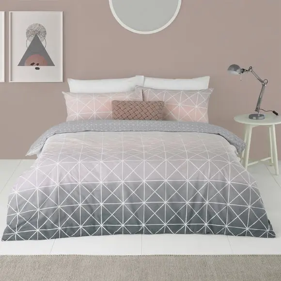 furn. Spectrum Blush Ombre Reversible Duvet Cover and Pillowcase Set