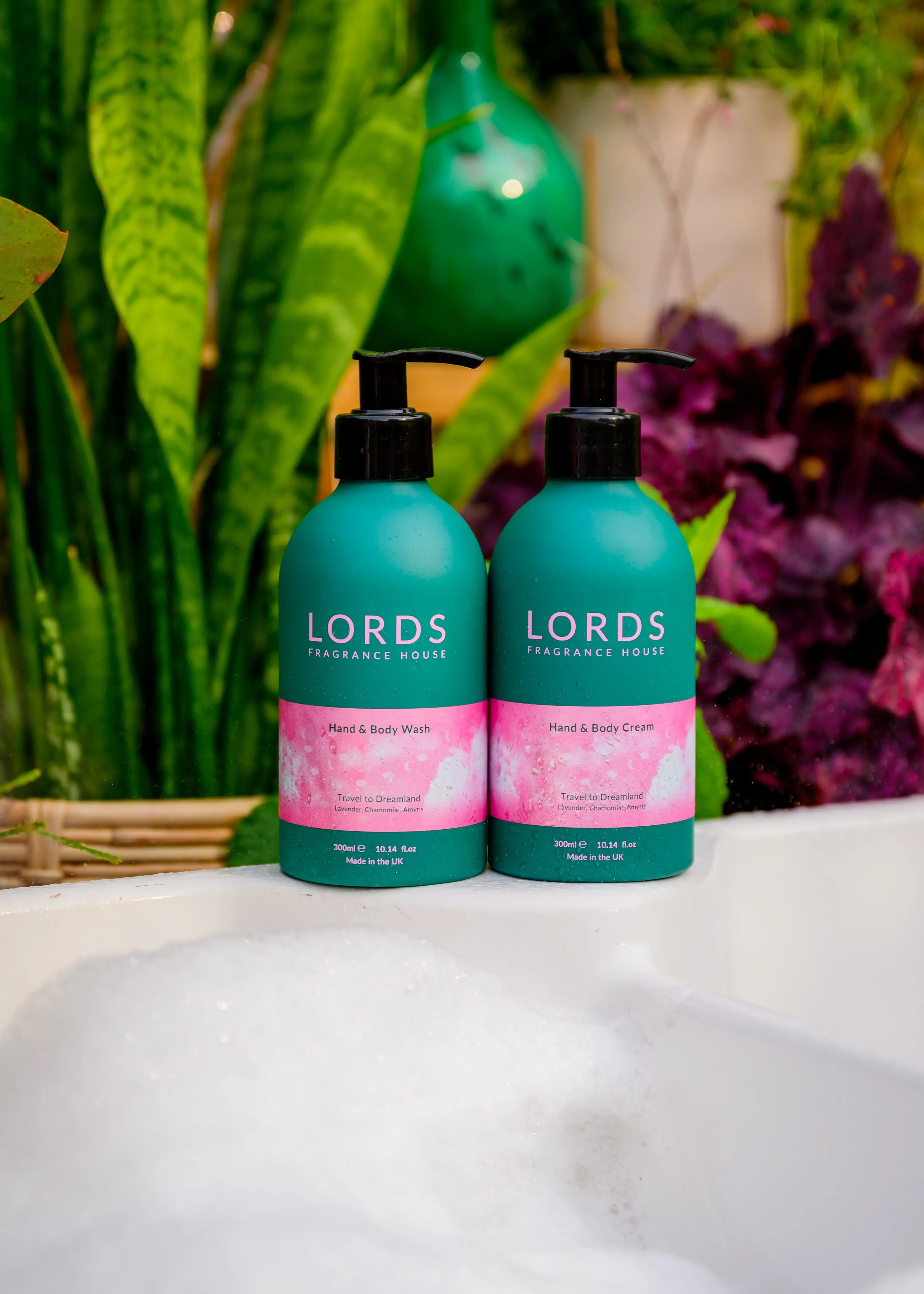 Hand & Body Cream, Green, Rinse & Repeat Aluminium Bottle - Image 2