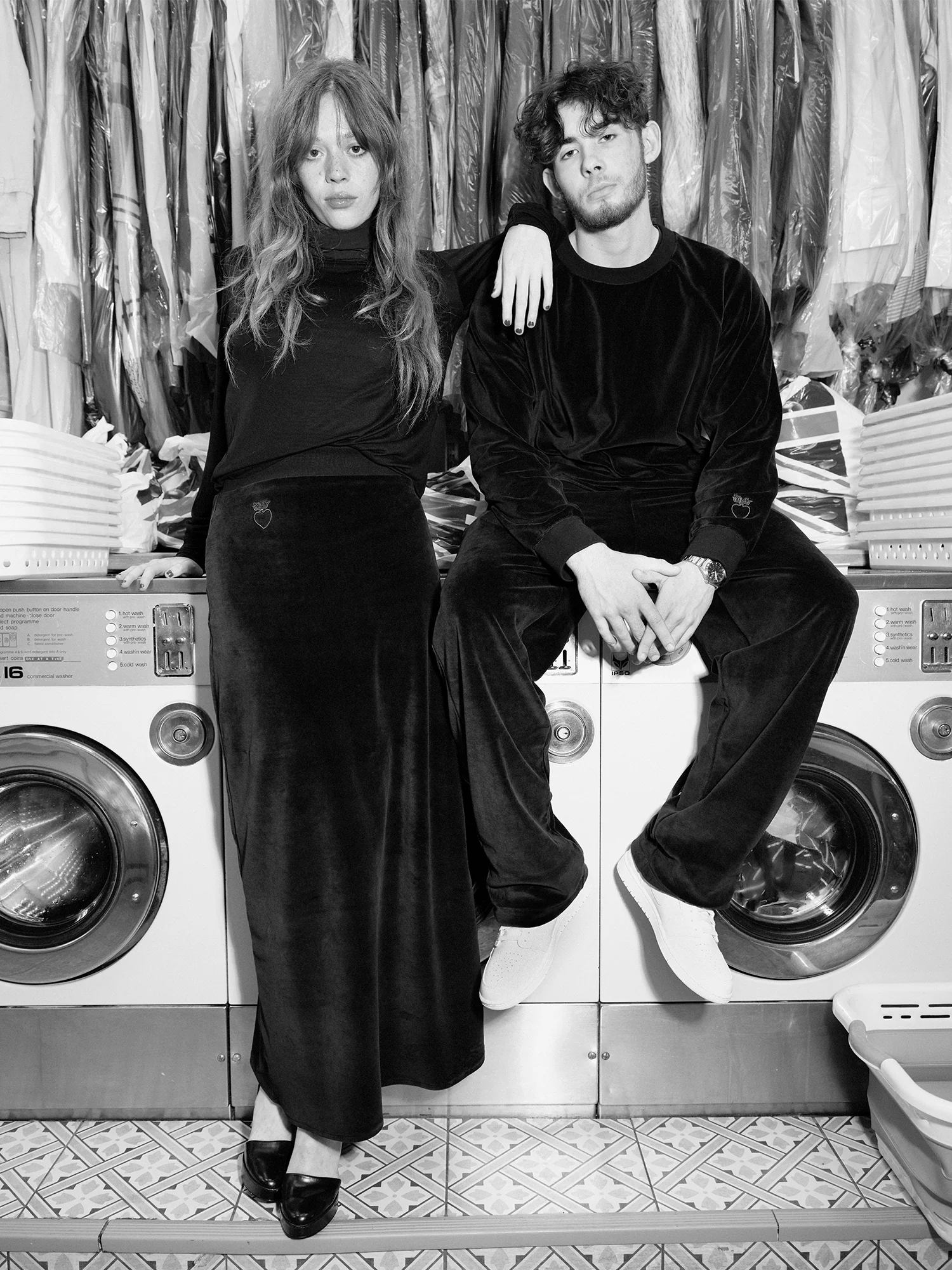 Heavy Velour Sweatshirt - Image 5